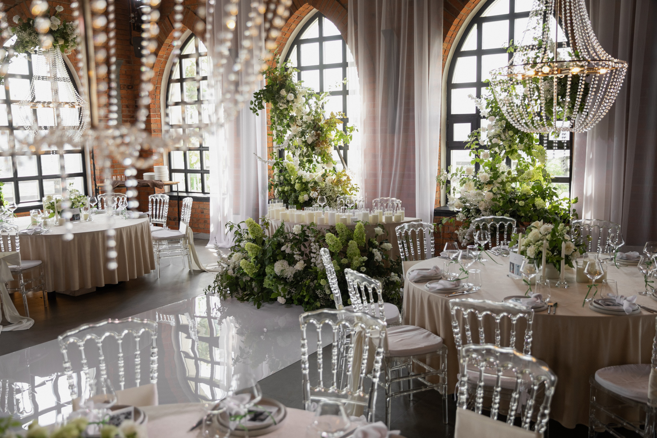 Полина & Евгений. Свадебный и семейный фотограф в Красноярске