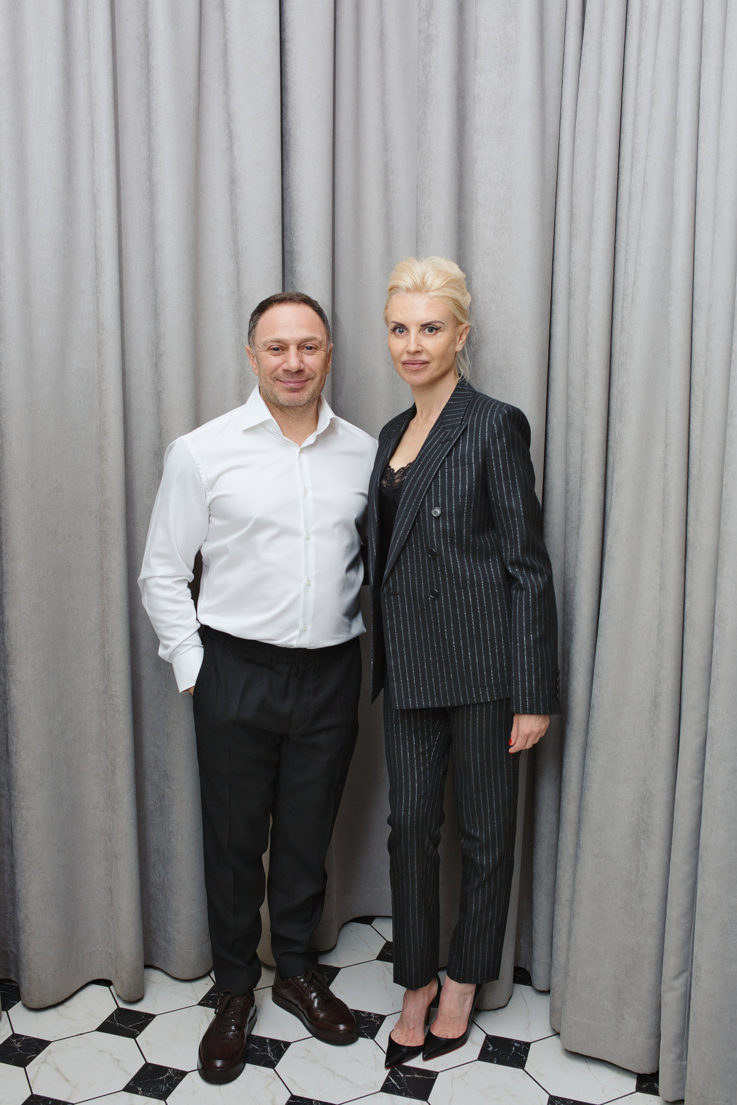 Фотосъемка праздников во Владивостоке, Уссурийске. Портретный, свадебный, репортажный фотограф во Владивостоке Юлиана Джули Фокс