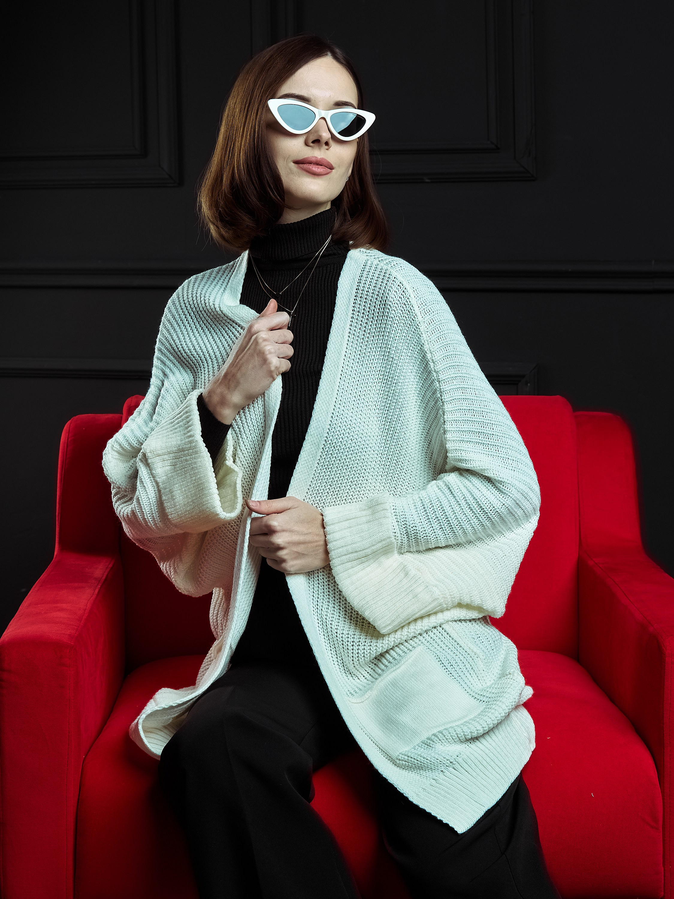 Модельная фотосъёмка кардиганов для Wildberries