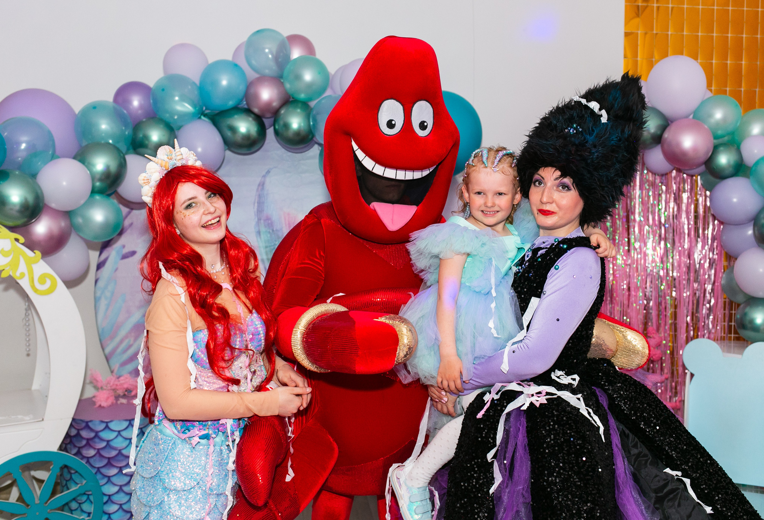 Праздники. Фотограф новорожденных и семейный фотограф НСО г. Бердск Марина Львова