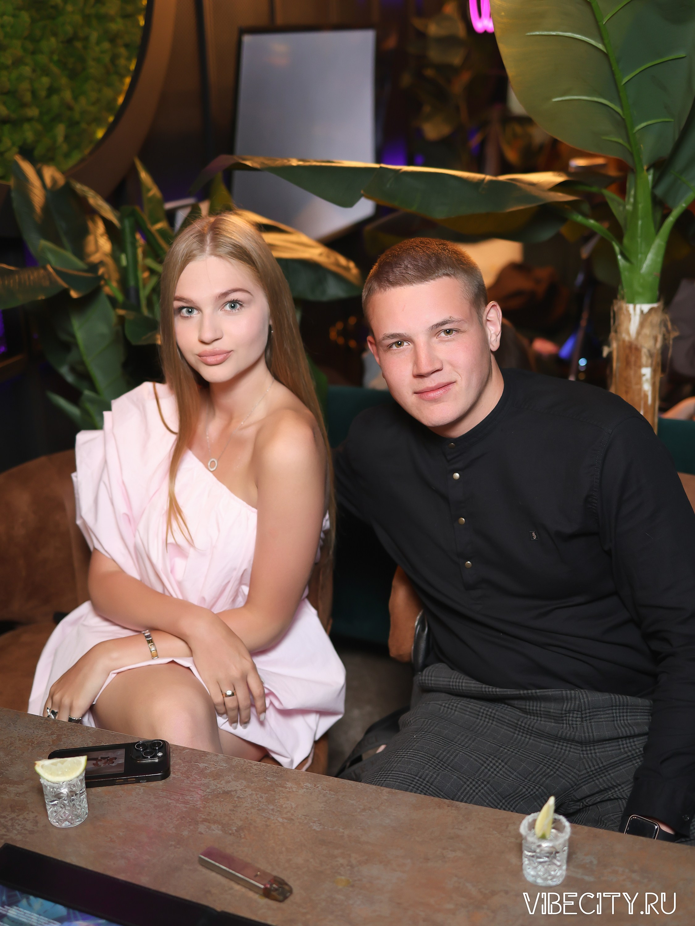 DOUBLE U. VIBECITY.RU Вайб Сити Ру Фоторепортажи Фотоотчеты Калининград