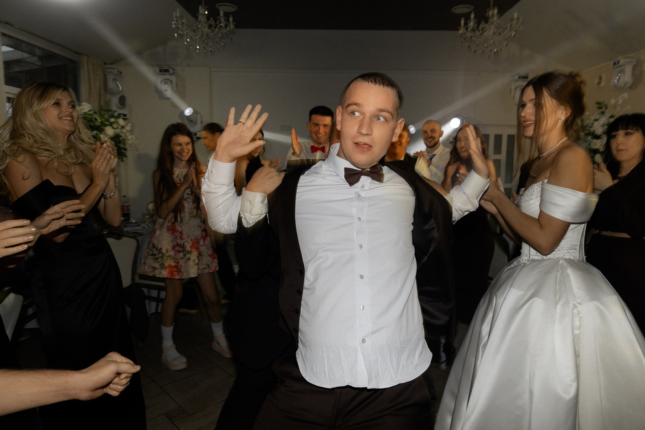 Свадебная фотосессия Анастасии и Игоря в Усадьбе Легенда. Свадебный фотограф в Минске/Беларуси Сергей Спиридонов