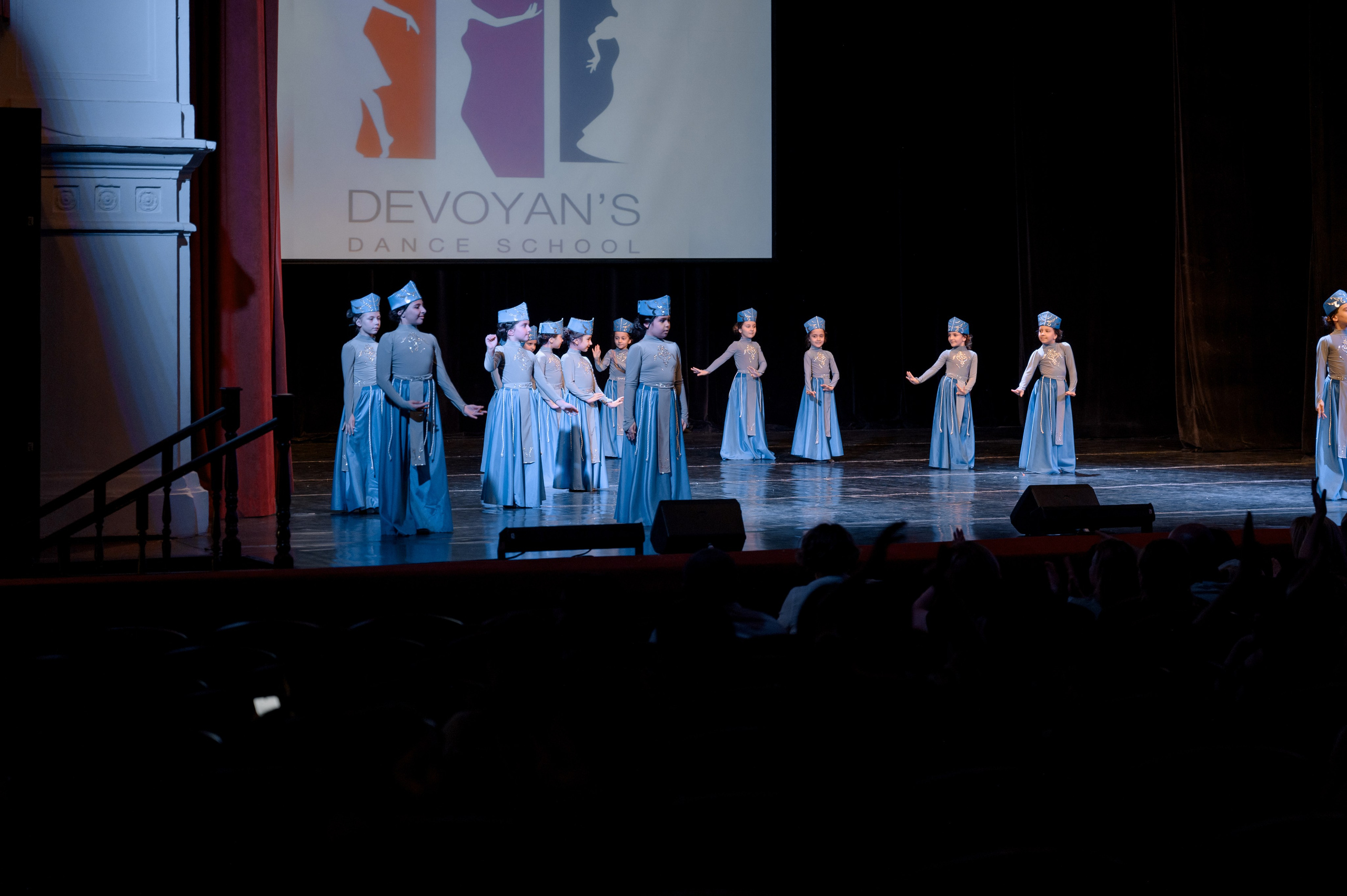 Театр. Главная