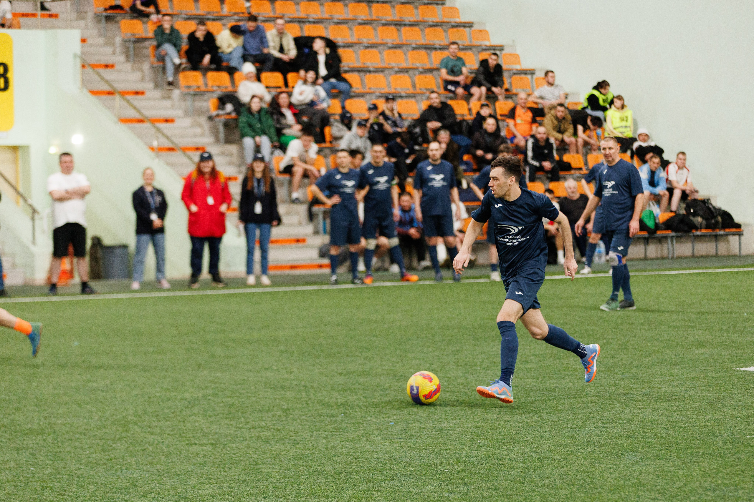 Фотограф на корпоративный футбольный турнир. Контент для бизнеса в Екатеринбурге Полдень Медиа