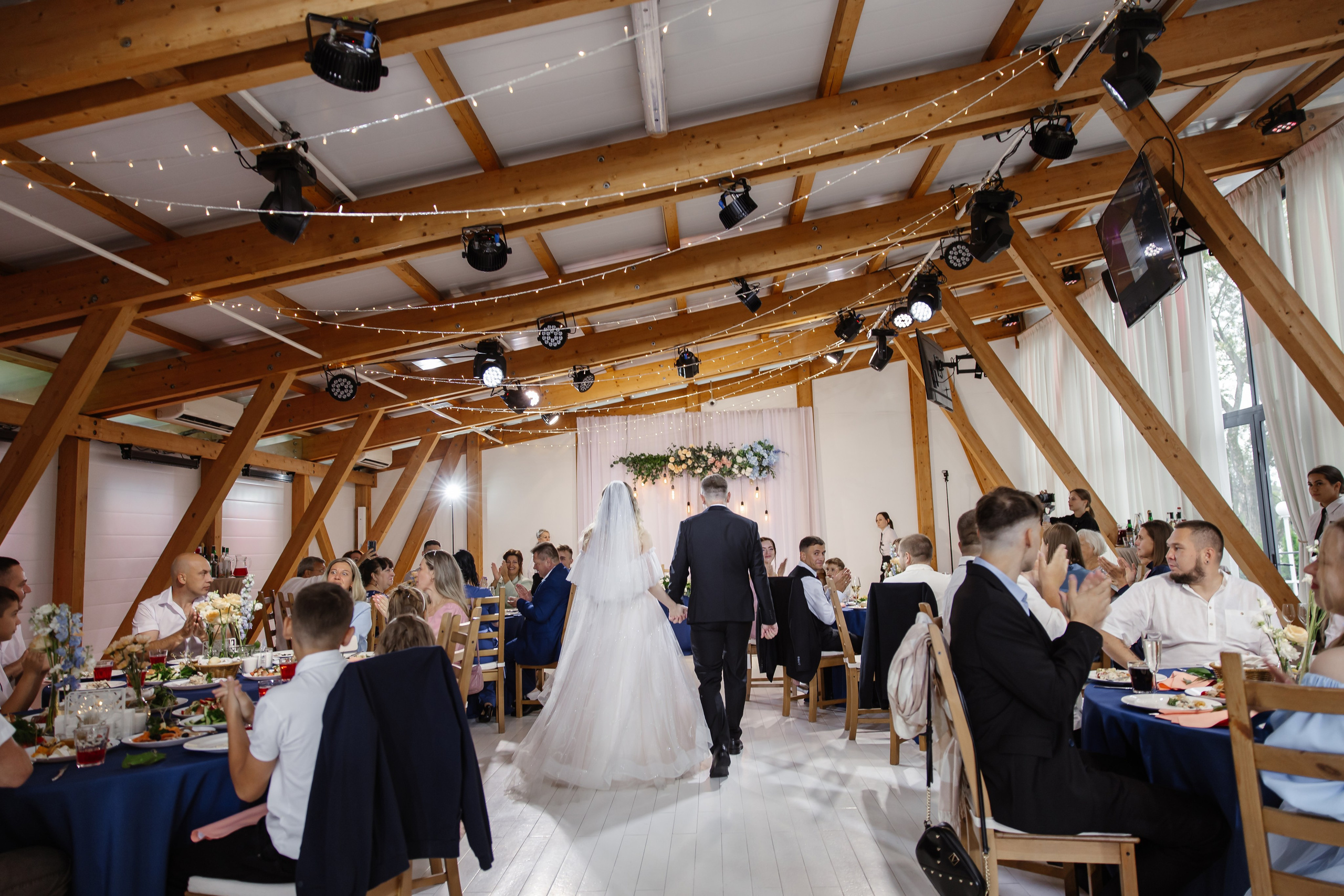 Фотограф на свадьбу на полный день. Фотограф, видеограф на свадьбу в Москве Никита Назаров