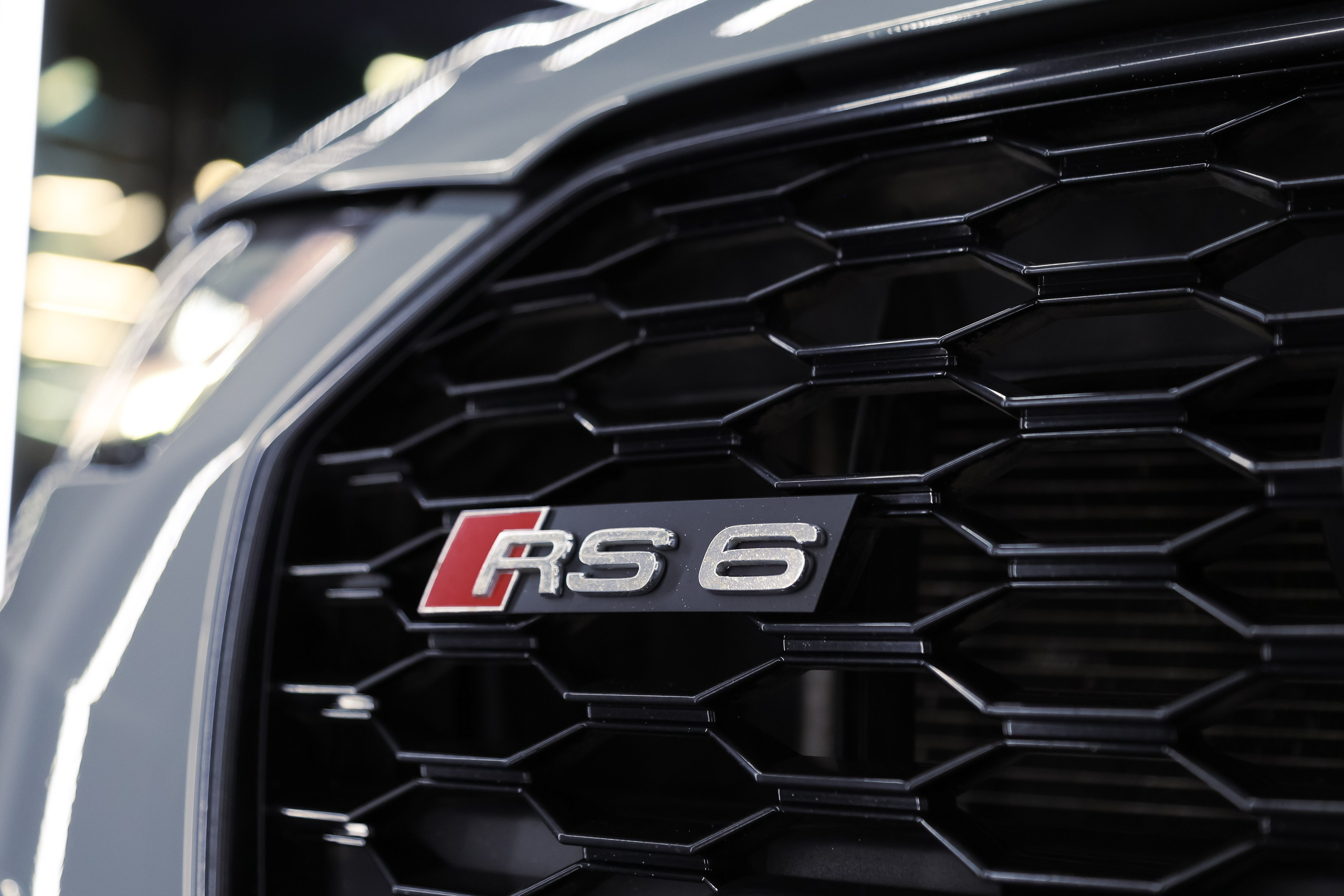 2017 AUDI RS6. Mixturecaptures