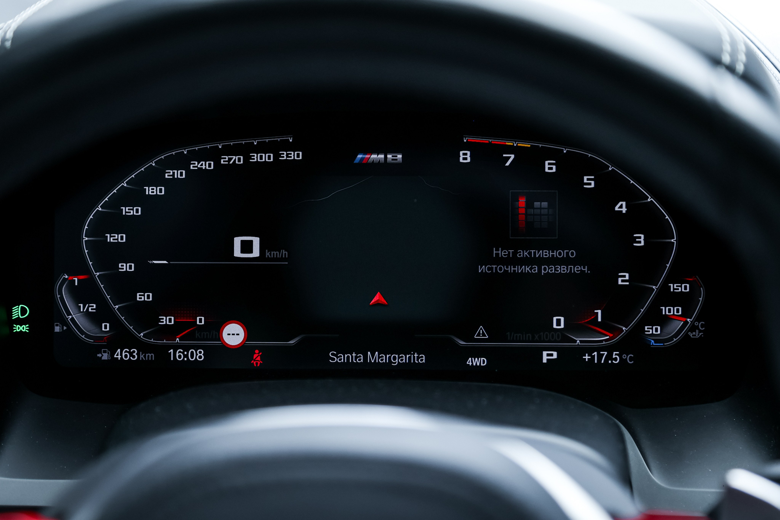 2022 BMW M8 COMPETITION RESTYLING FROM USA $145,000 / 17,500 KM ODOMETER. Mixturecaptures