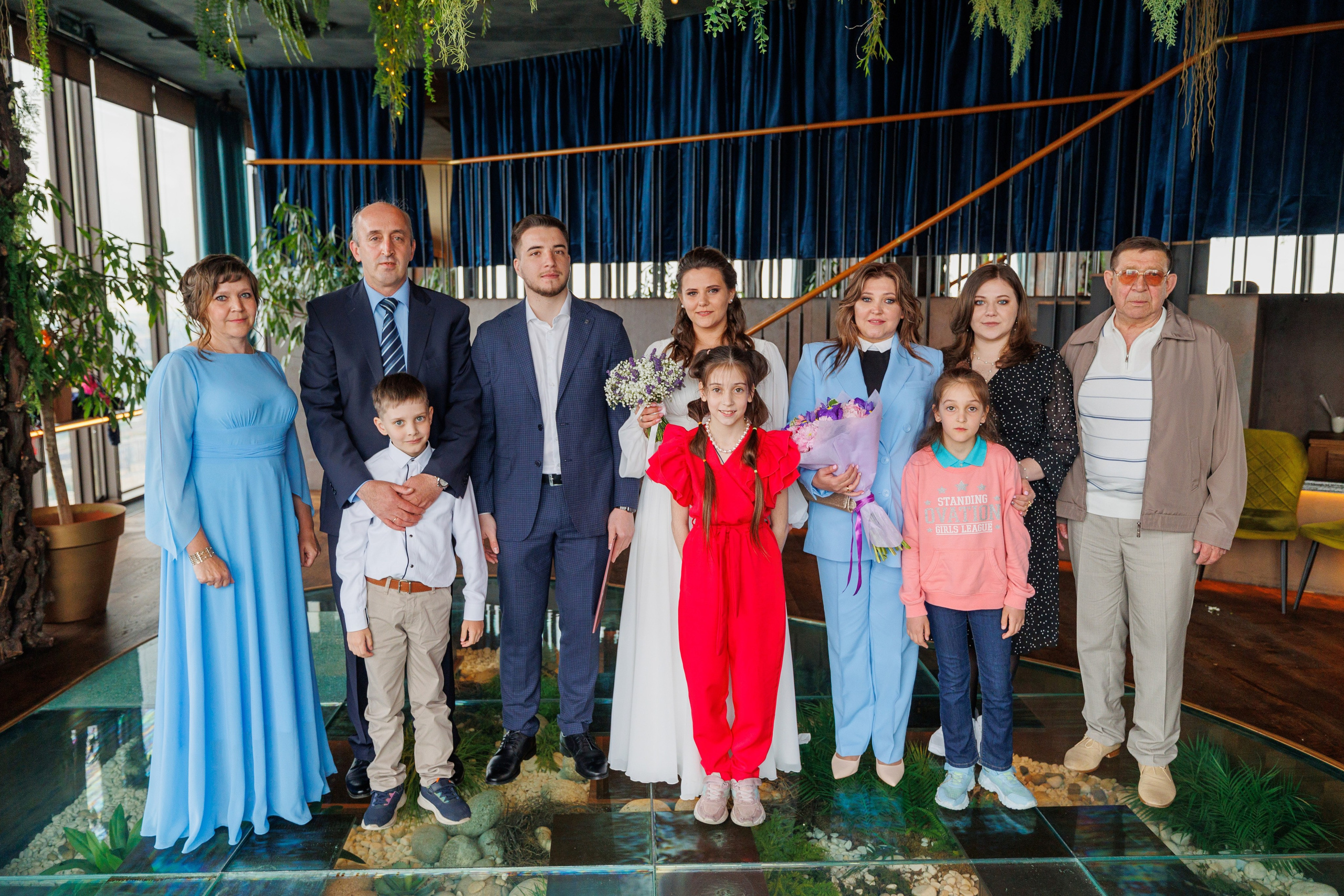 Фотограф на регистрацию в ЗАГС Москва Сити Birds Башня ОКО. Примеры фото, отзывы молодоженов и заявка на регистрацию через официальный сайт.