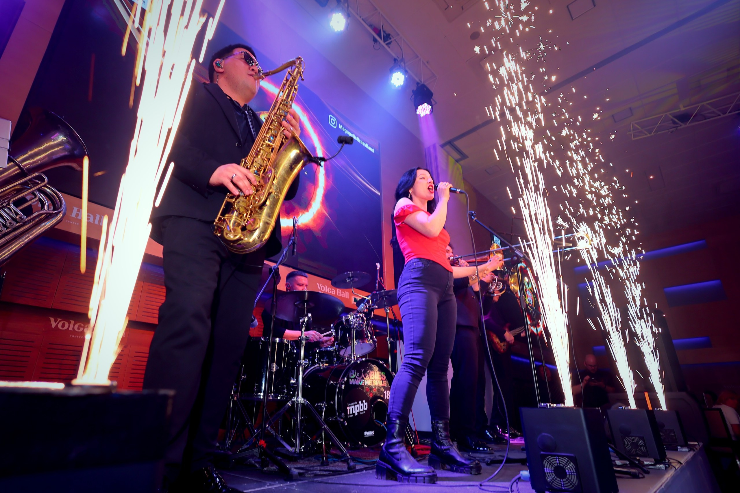 Вечеринка в Volga Hall