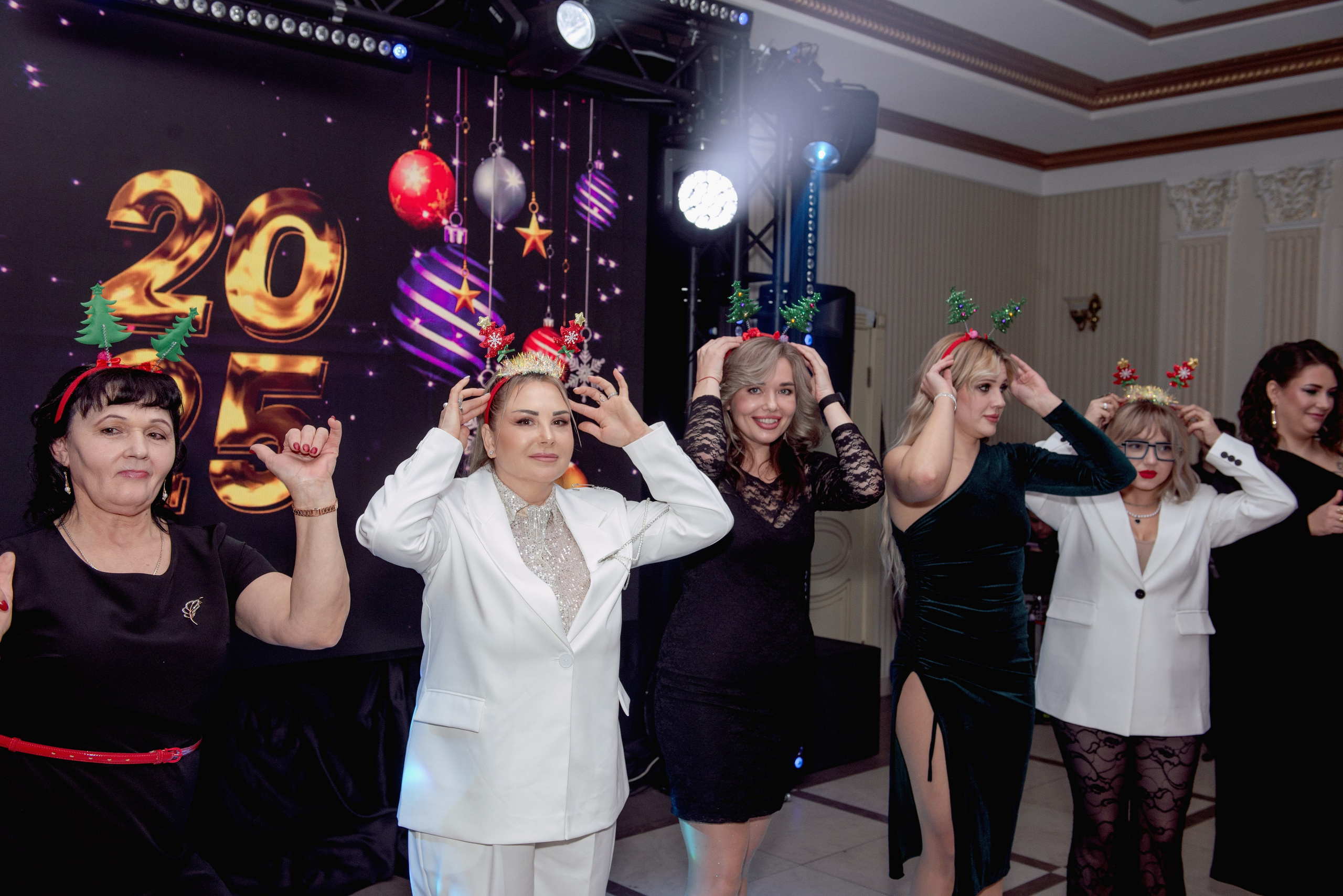 Новый год в ресторане «Розмарин». Семейный фотограф в Новочеркасске Виктория Громова
