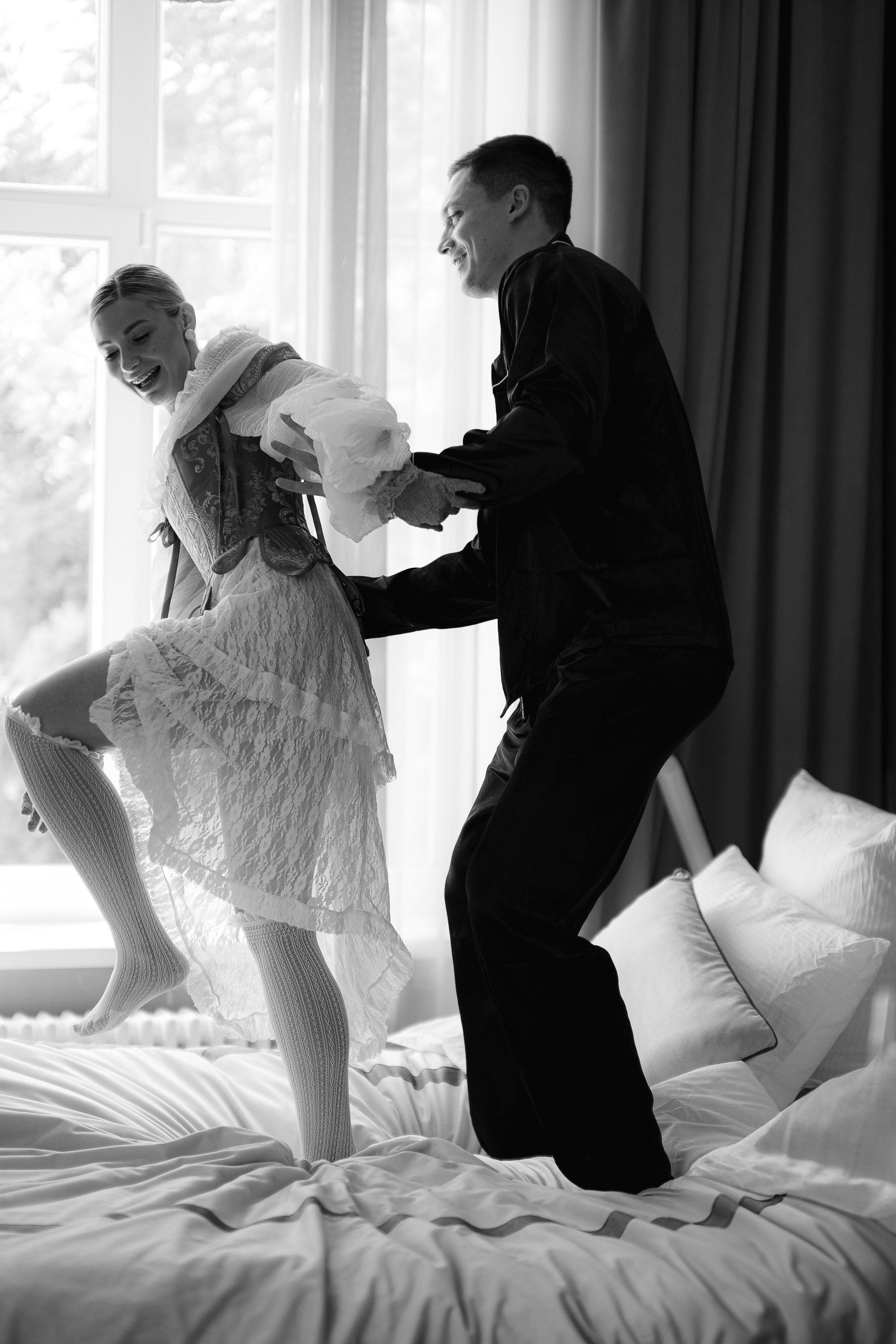 Love is all Around. Сентиментальная свадебная фотография