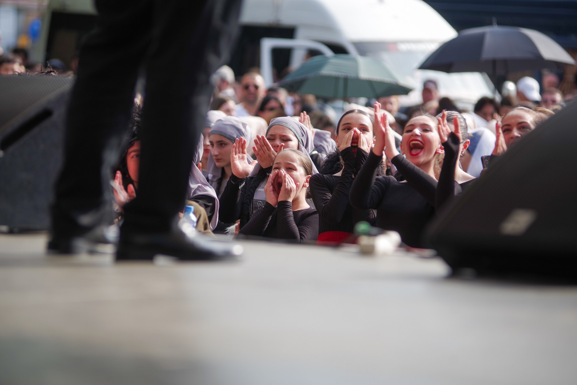 Грузинский танец. Портретный фотограф Денис Милютин