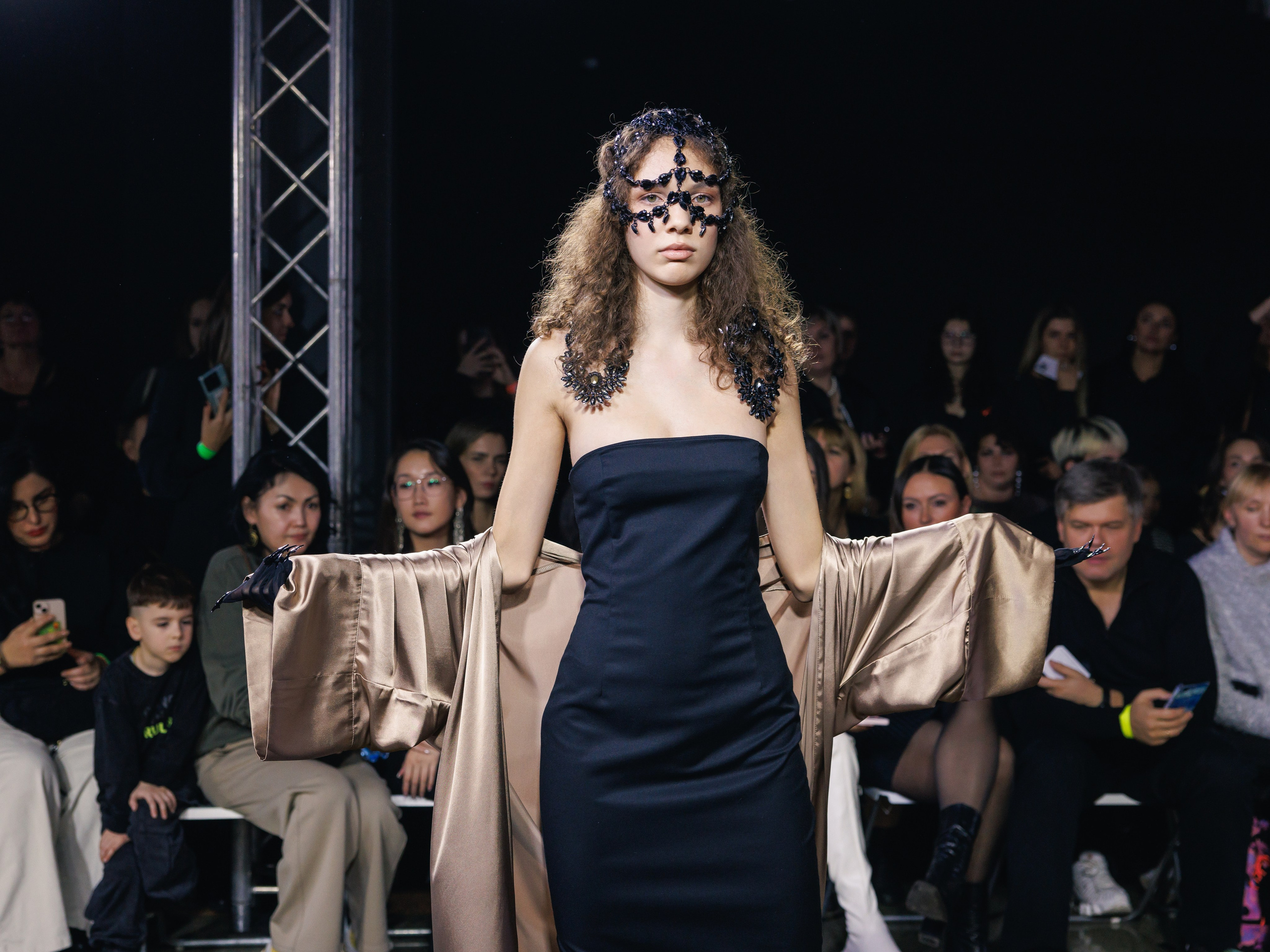 Volga Fashion Week. Профессиональный фотограф в Москве Захар Ишутин