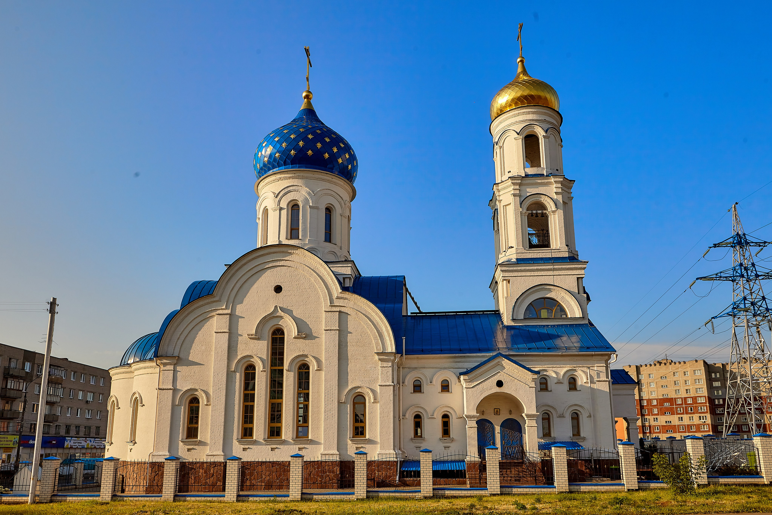 Вид с северной стороны. Храм Преподобного Серафима Саровского г. Дзержинск Нижегородская область