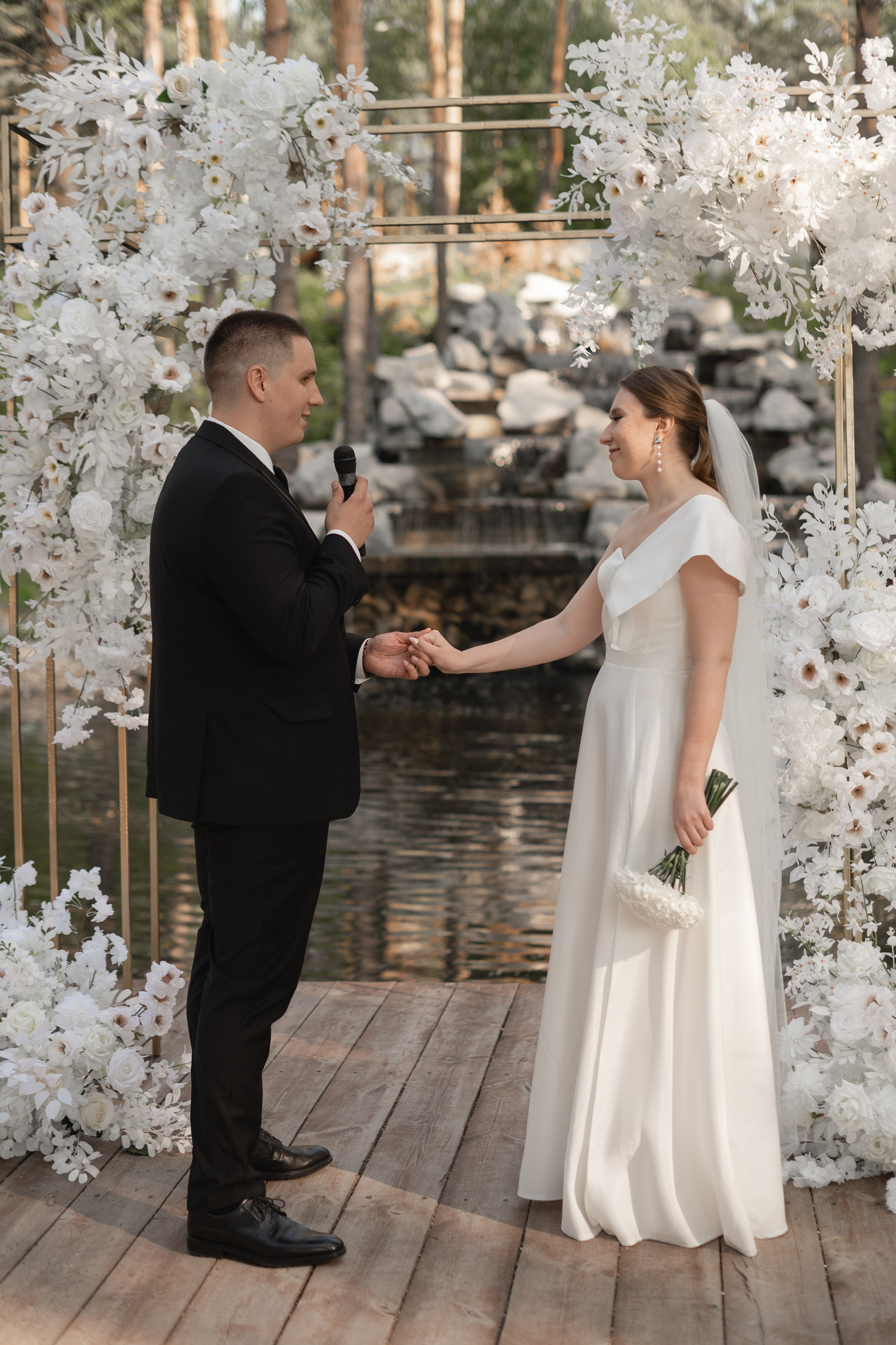 Свадьба Снежаны и Алексея. Свадебный фотограф Тюмень Анастасия Битная