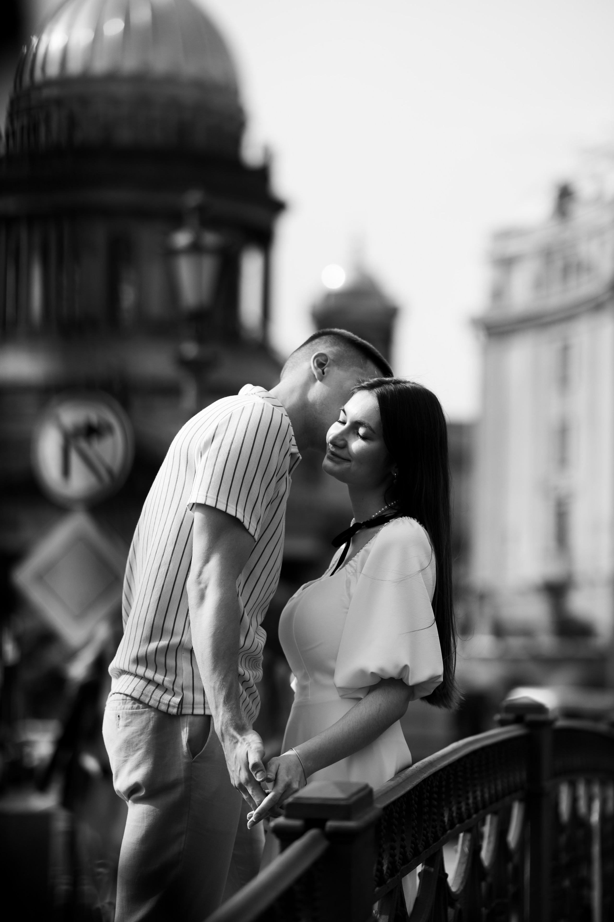Иван и Алена Прогулочная фотосессия. Свадебный фотограф