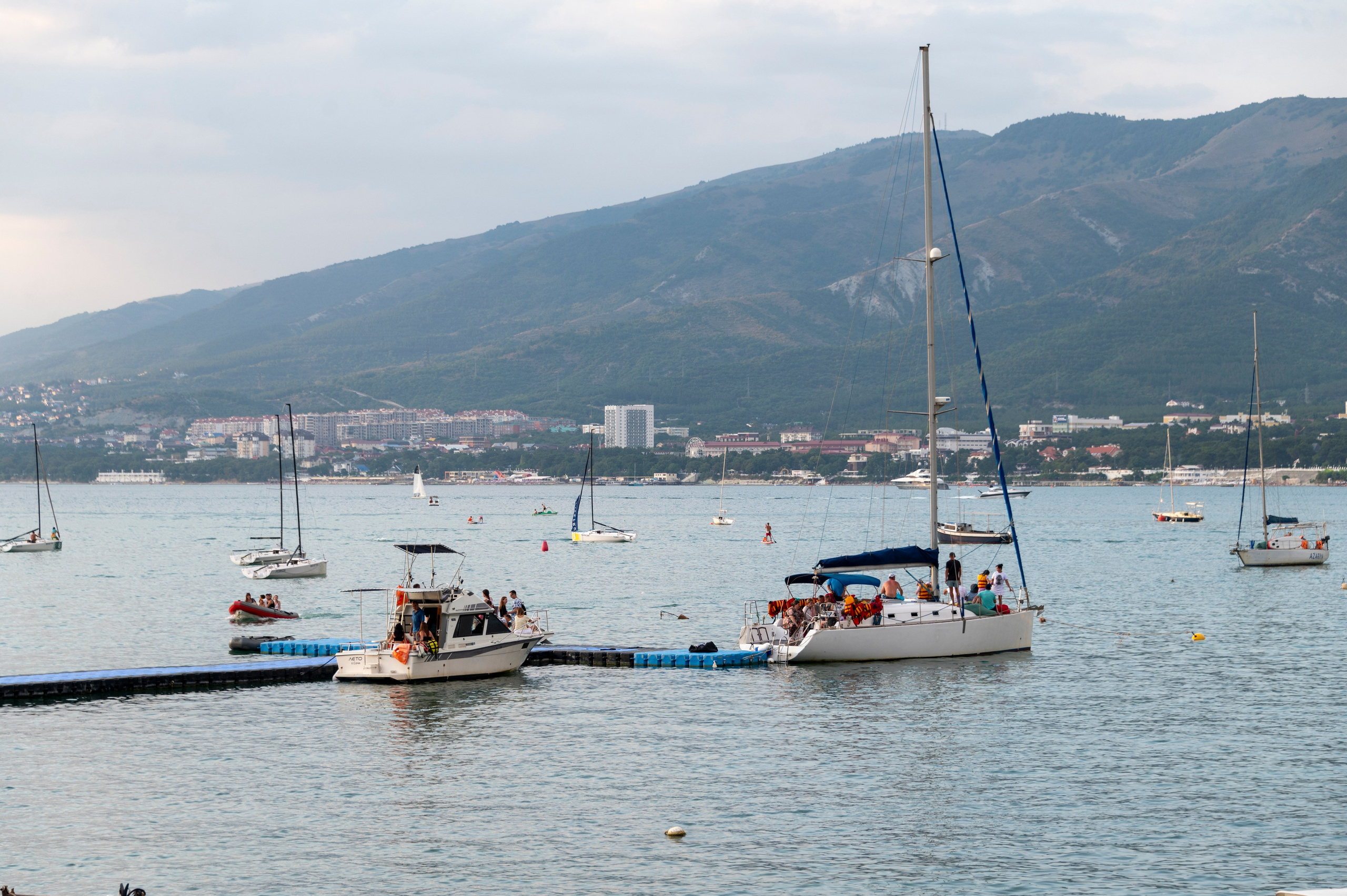 Геленджик. Август 2023. Фотограф Роман Адлер