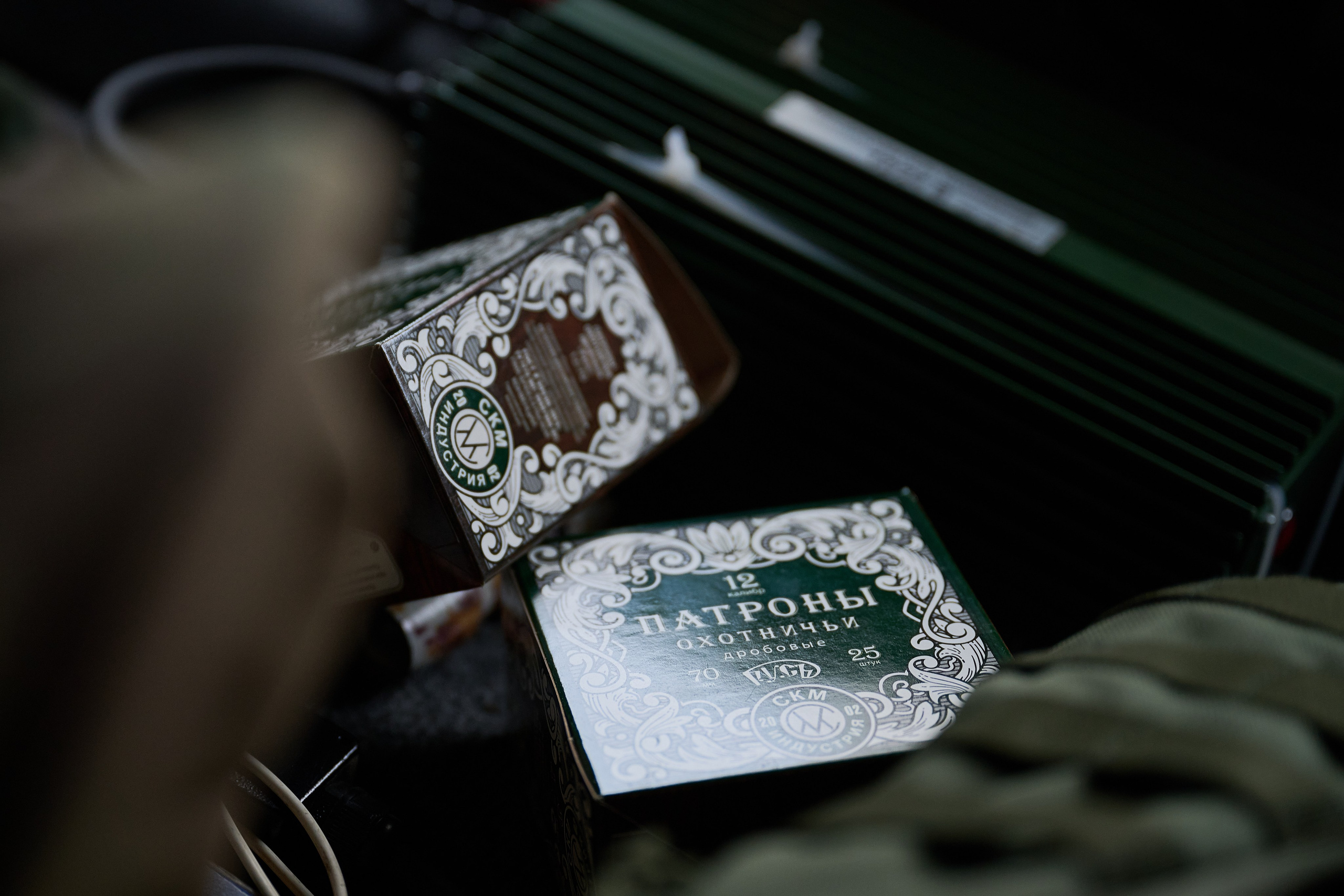 Будни съёмок фотопроекта Территории. Фотограф Роман Адлер