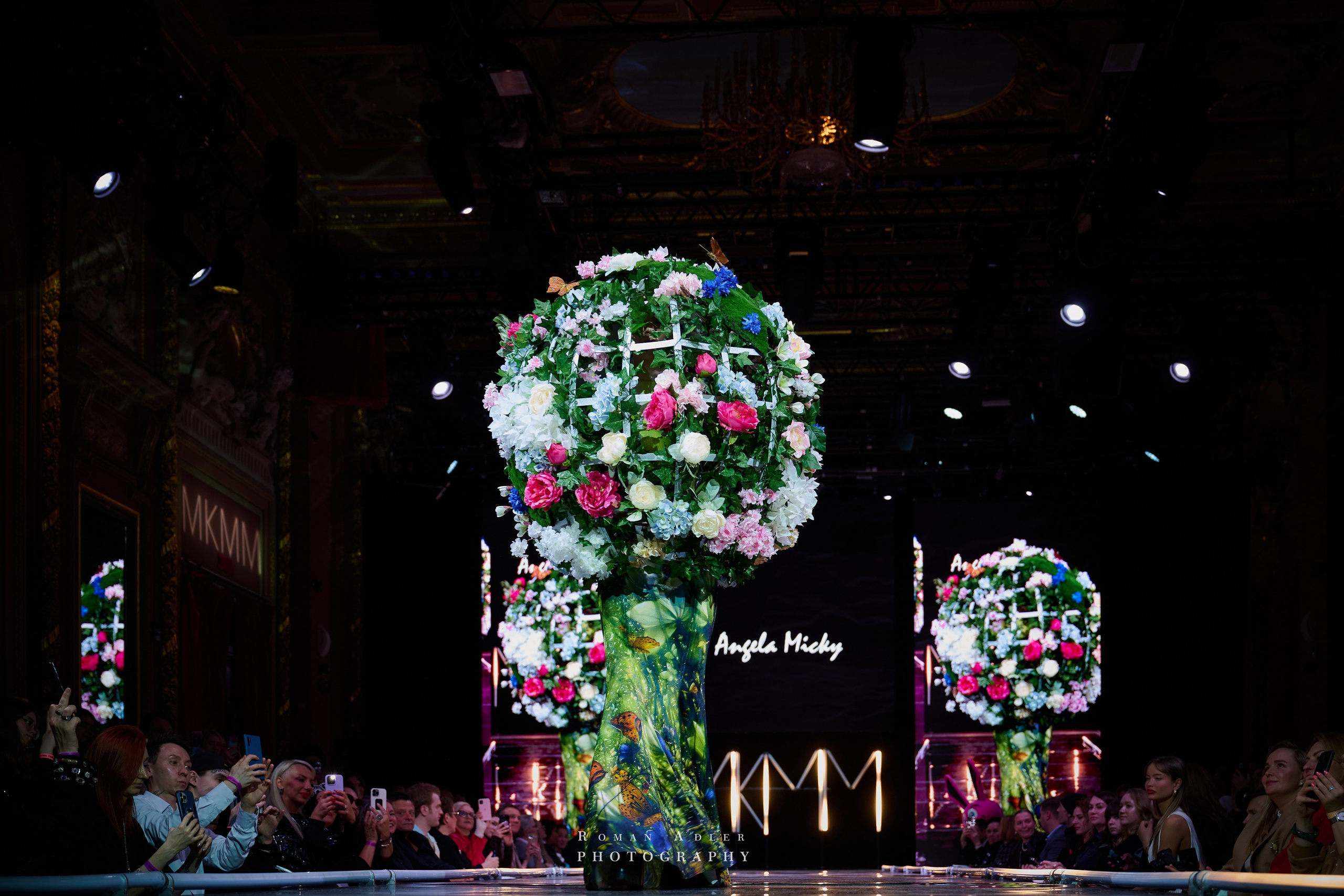 МКММ весна 2025. Фотограф Роман Адлер