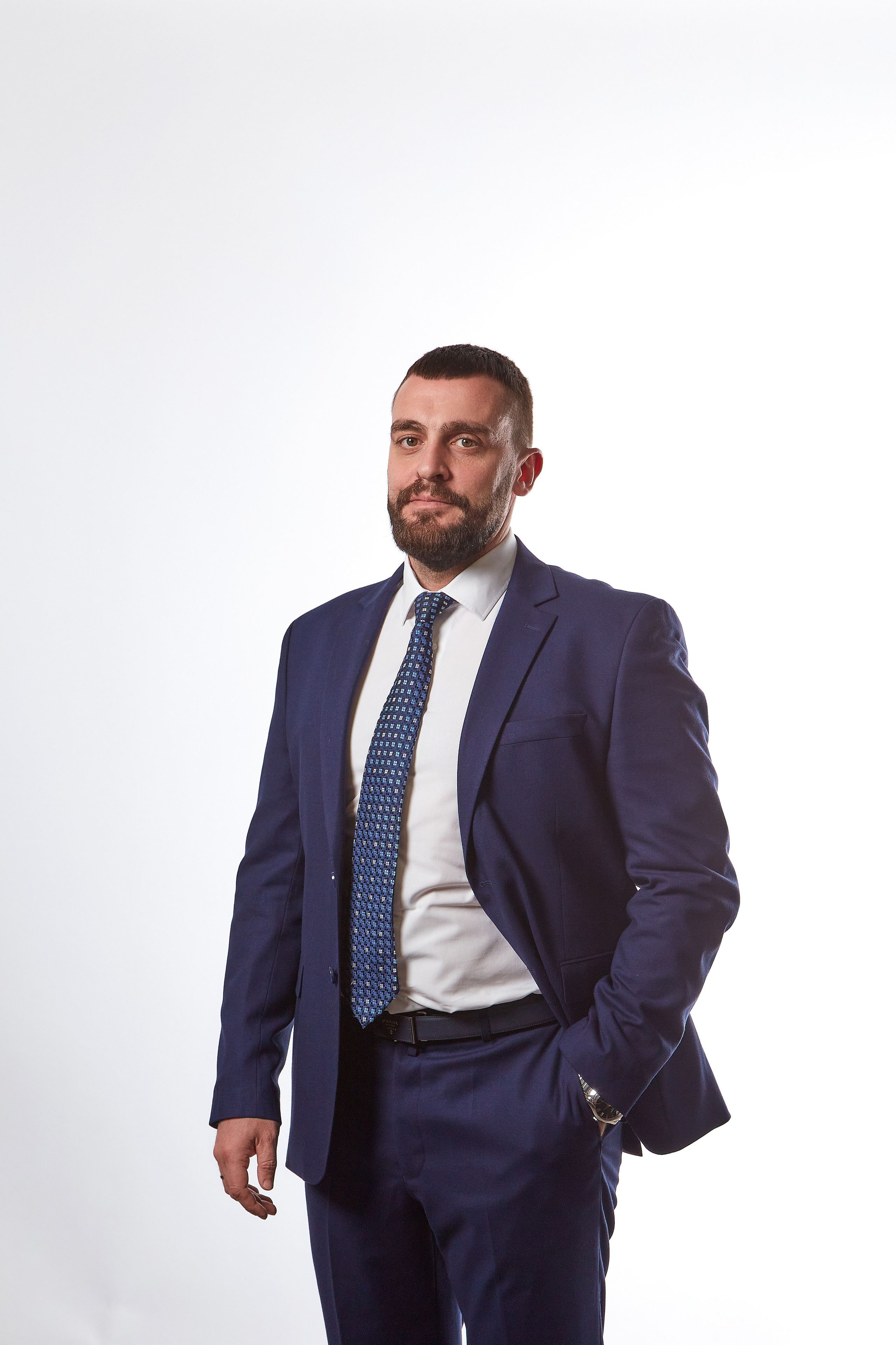 Фотосессия в деловом стиле Краснодар. Фотограф Руслан Потапов в Краснодаре