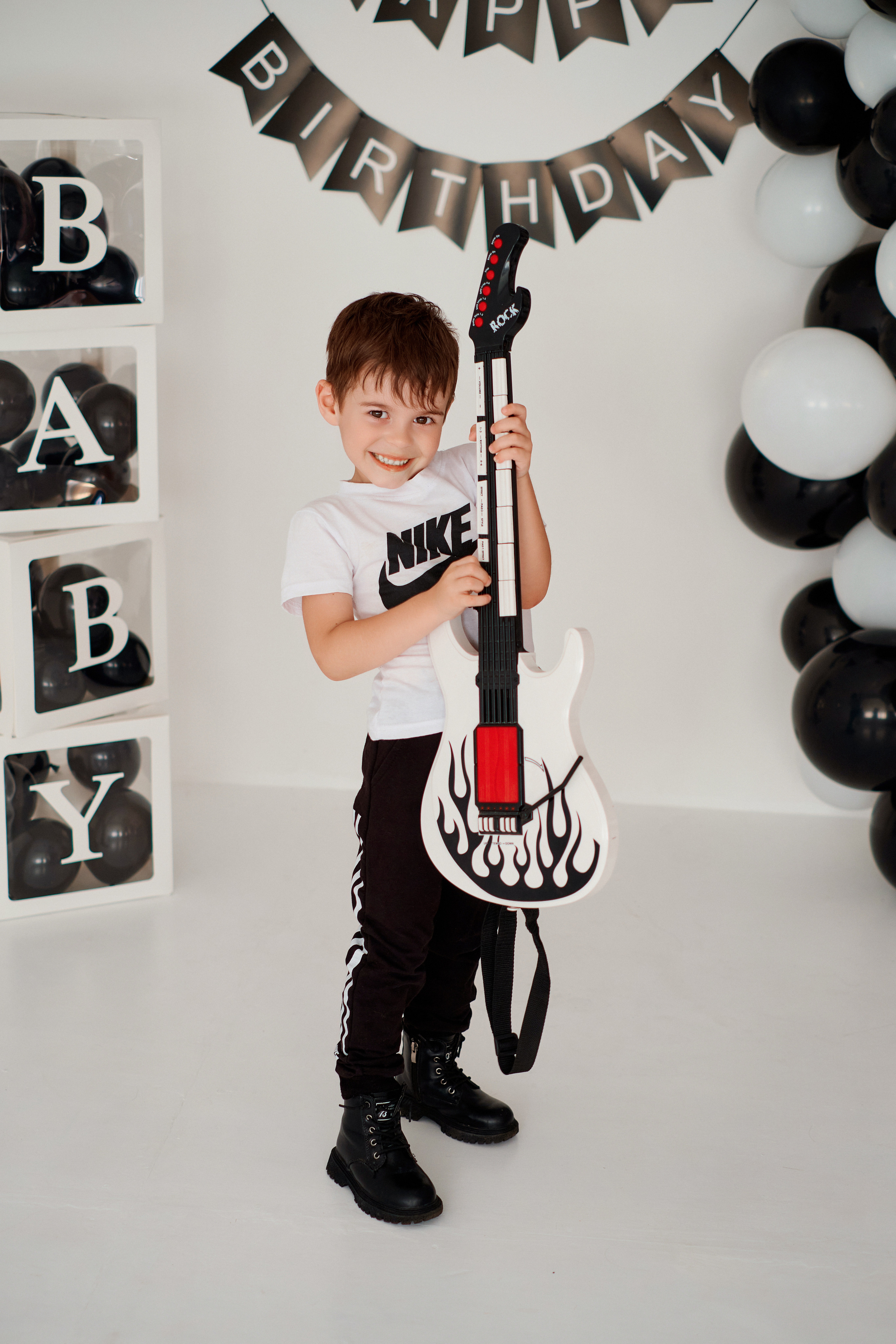 Семейная фотосессия в стиле «РОК». Фотограф Таганрог Анна Трайжон