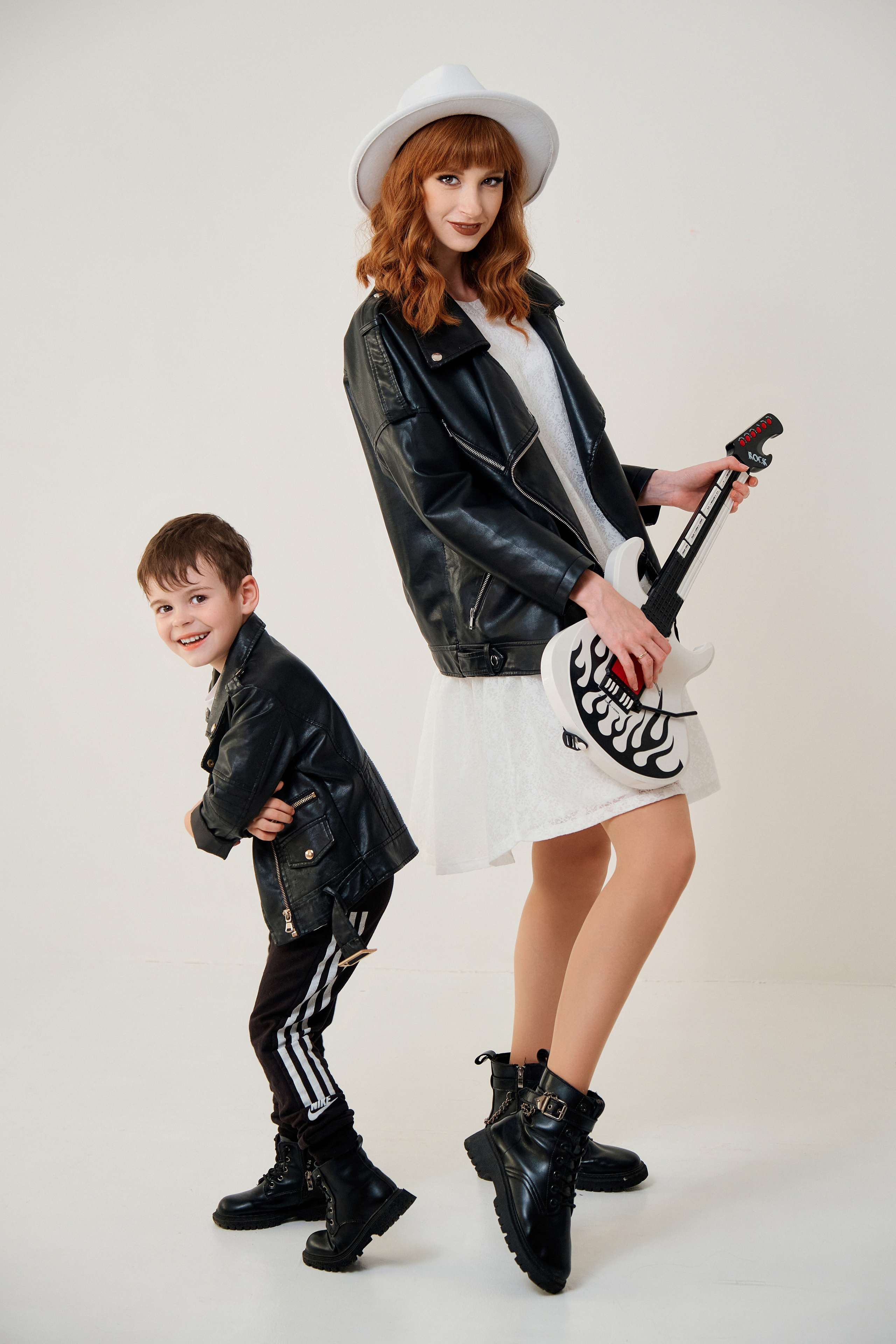 Семейная фотосессия в стиле «РОК». Фотограф Таганрог Анна Трайжон