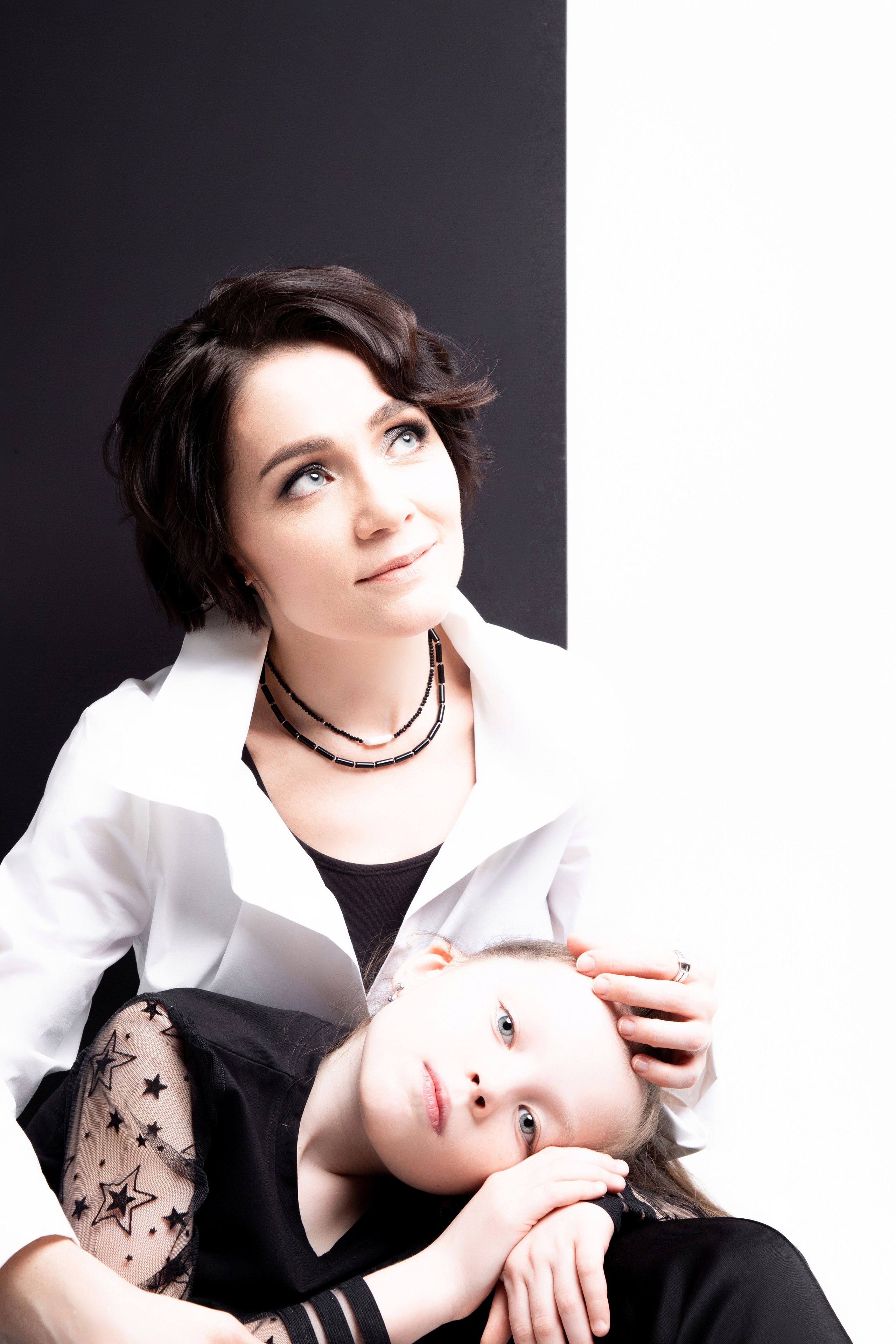 Алексей, Елена, Кристина и Арина. Фотограф Денис Лесковский (Тюмень)