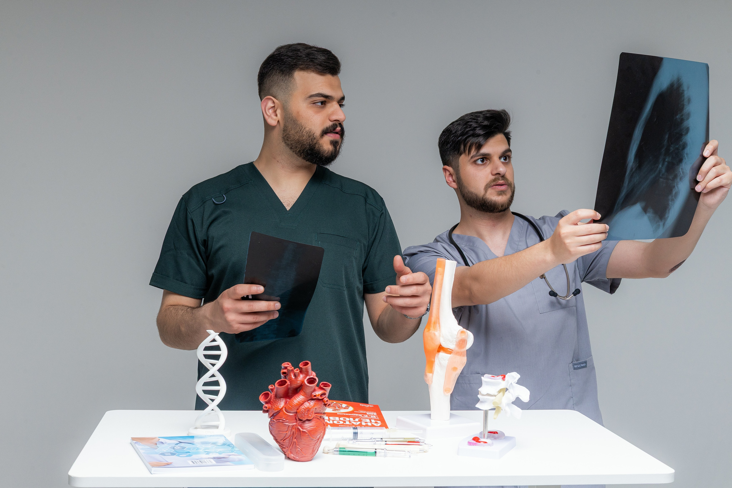 Студийный фотограф в Караганде Алексей Баранов. Фотограф Алексей Баранов. Фотостудия Flash. Семейные фотосессии в Караганде. Индивидуальные фотосессии, детские фотосессии, парные фотосессии в Караганде. Интерьерная фотосессия в Караганде. Семейный фотограф Алексей Баранов. Детский фотограф Алексей Баранов. Художественный фотограф Алексей Баранов. Свадебный фотограф Алексей Баранов. Черно-Белая съемка в Караганде. Самые лучшие семейный и детские фотосессии в Караганде. Контент Съемка в Караганде. SMM в Караганде. Контент фотограф Алексей Баранов.