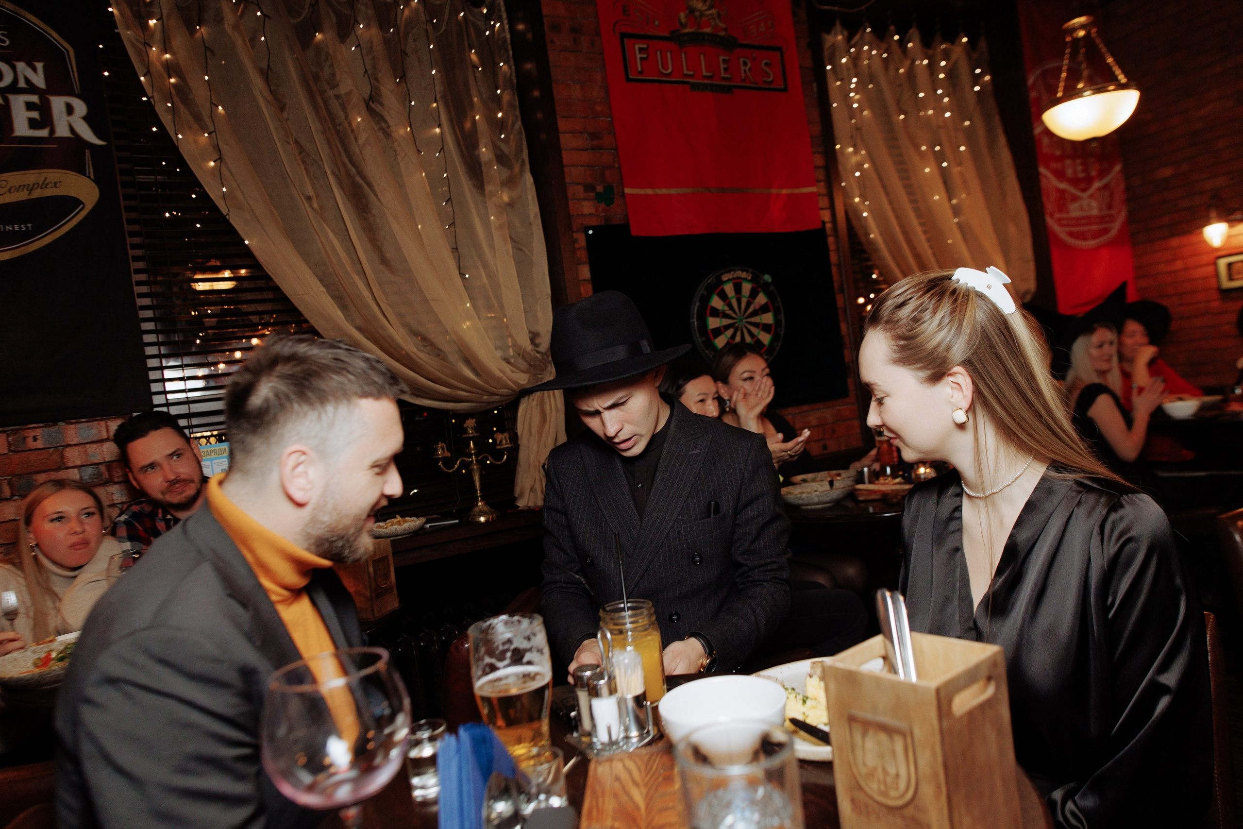 День Рождения ресторана Fuller's. Свадебный фотограф