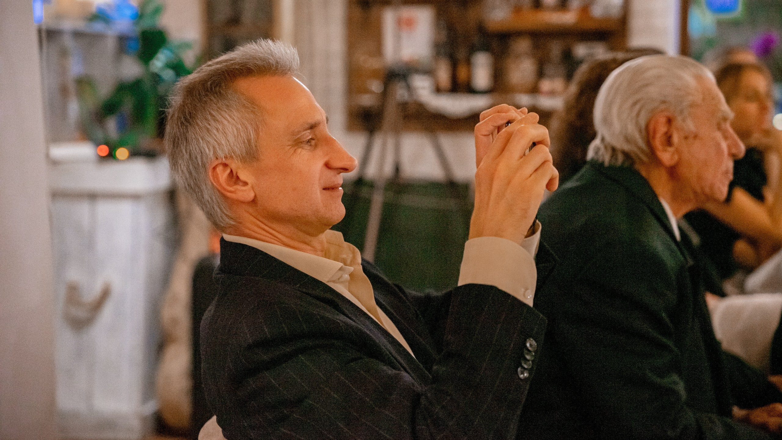 День рождения в Джумбусе. Контент-фотограф в Москве Тима Забабурин