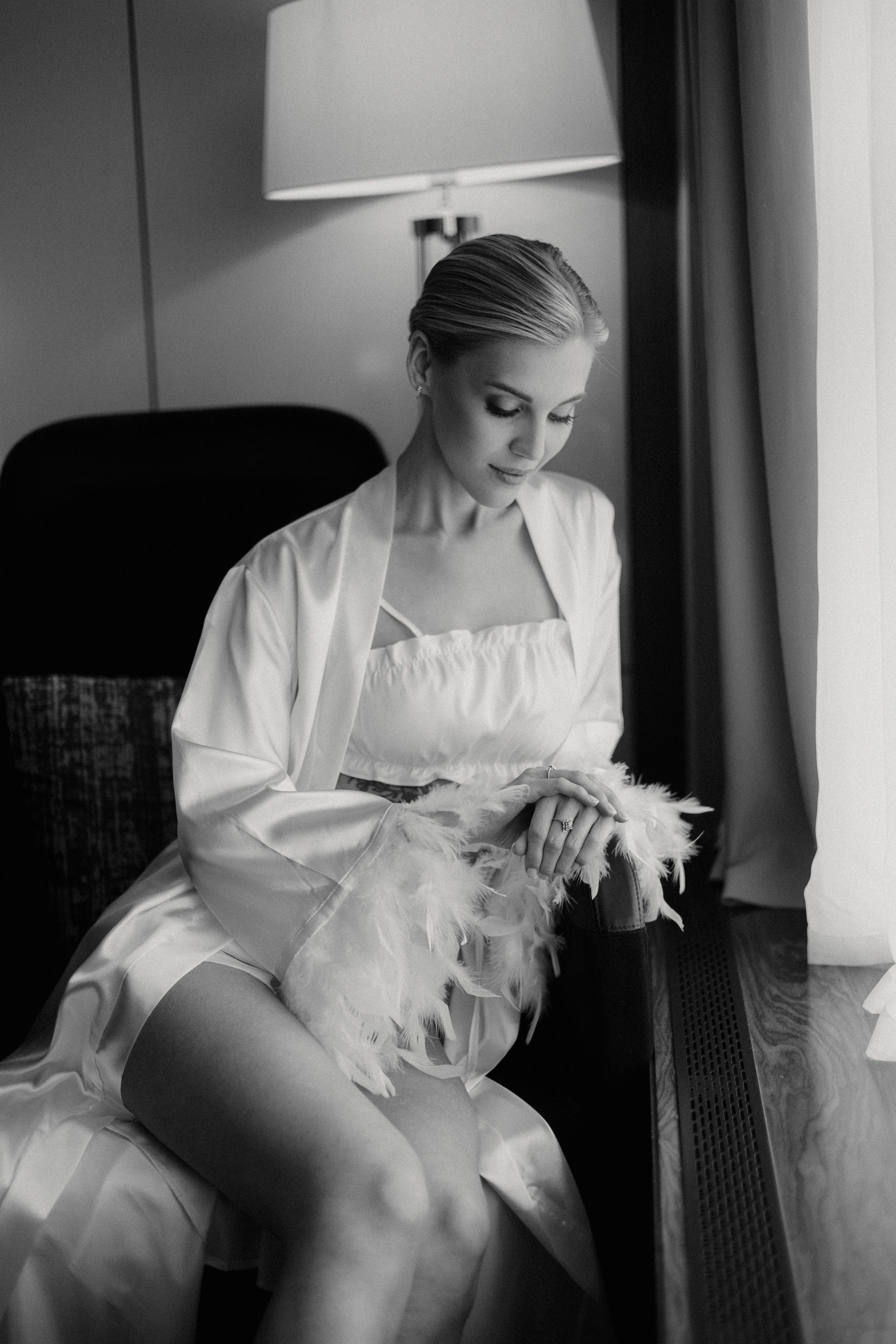 Свадебная фотосессия на стадионе Спартак. Свадебный фотограф в Москве. свадебная фотосессия Москва. Фотограф в Москве Валерия Рожкова