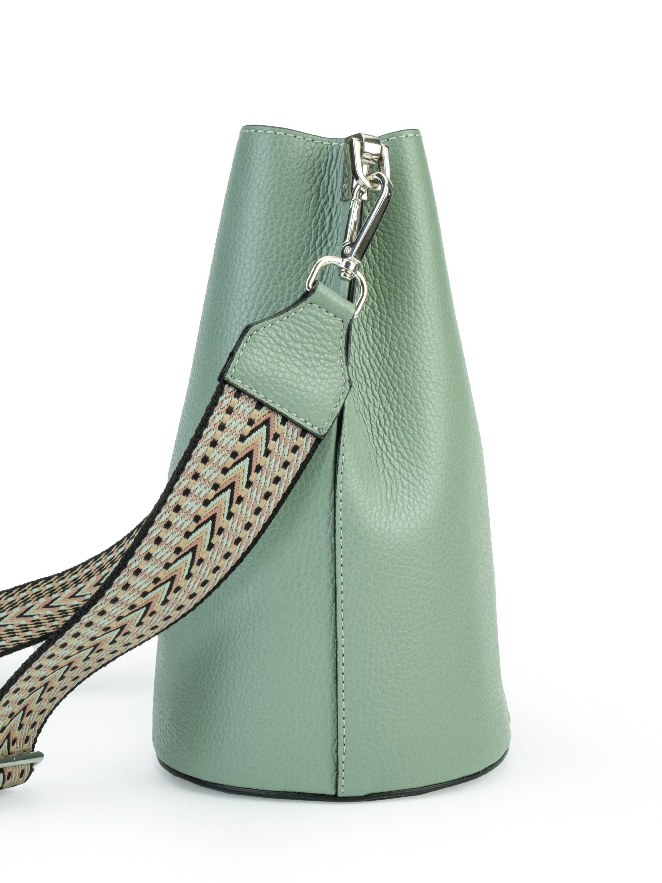 Предметная съёмка для маркетплейсов | Сумки. Предметный фотограф в Симферополе Антон Катунин