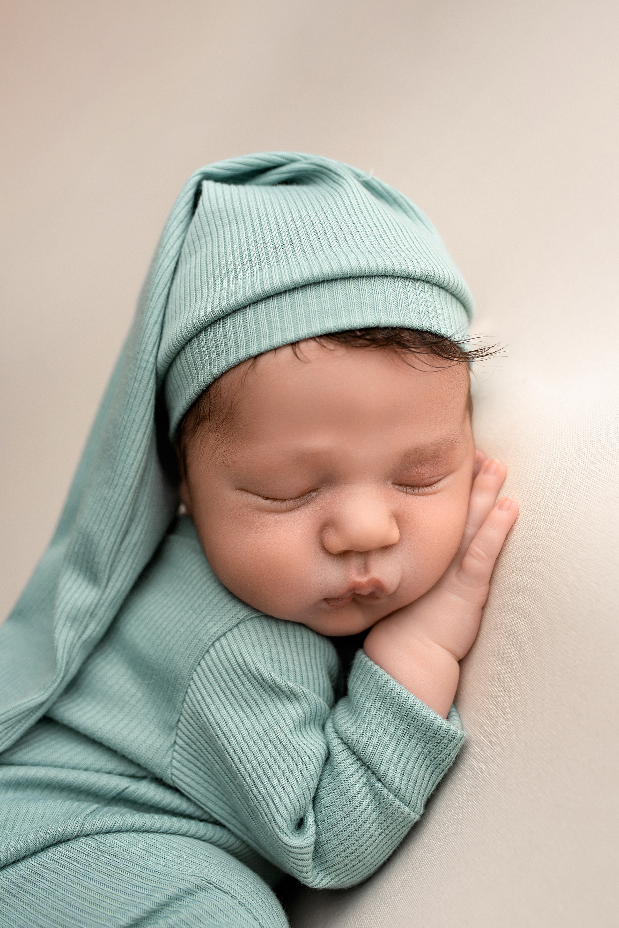 Новорождённые мальчики. Детский фотограф новорождённых в Минске Боровик Екатерина