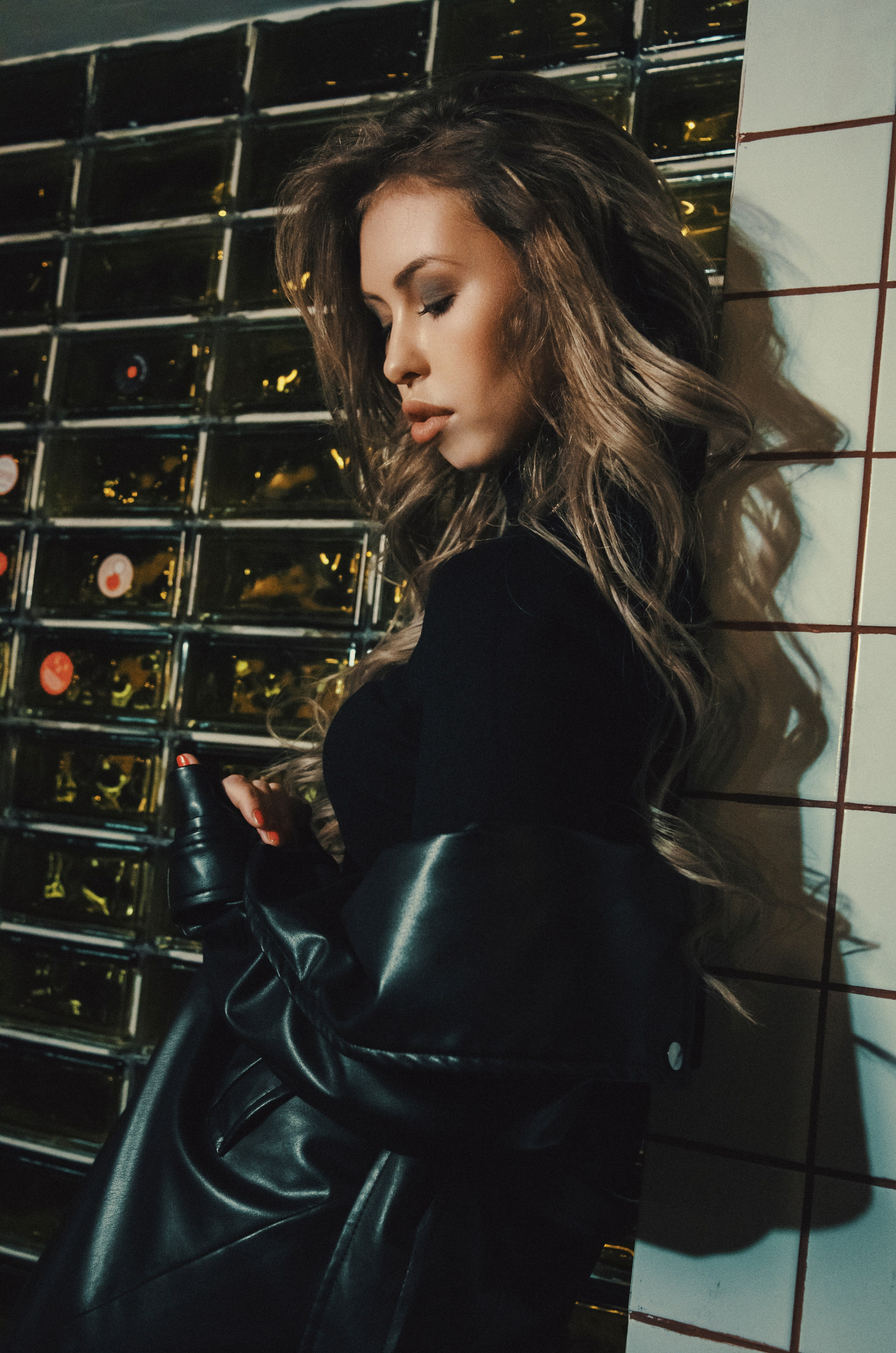 Съемка в стиле жены бандита. Фотографы в Тюмени Андрей и Лидия Войвод