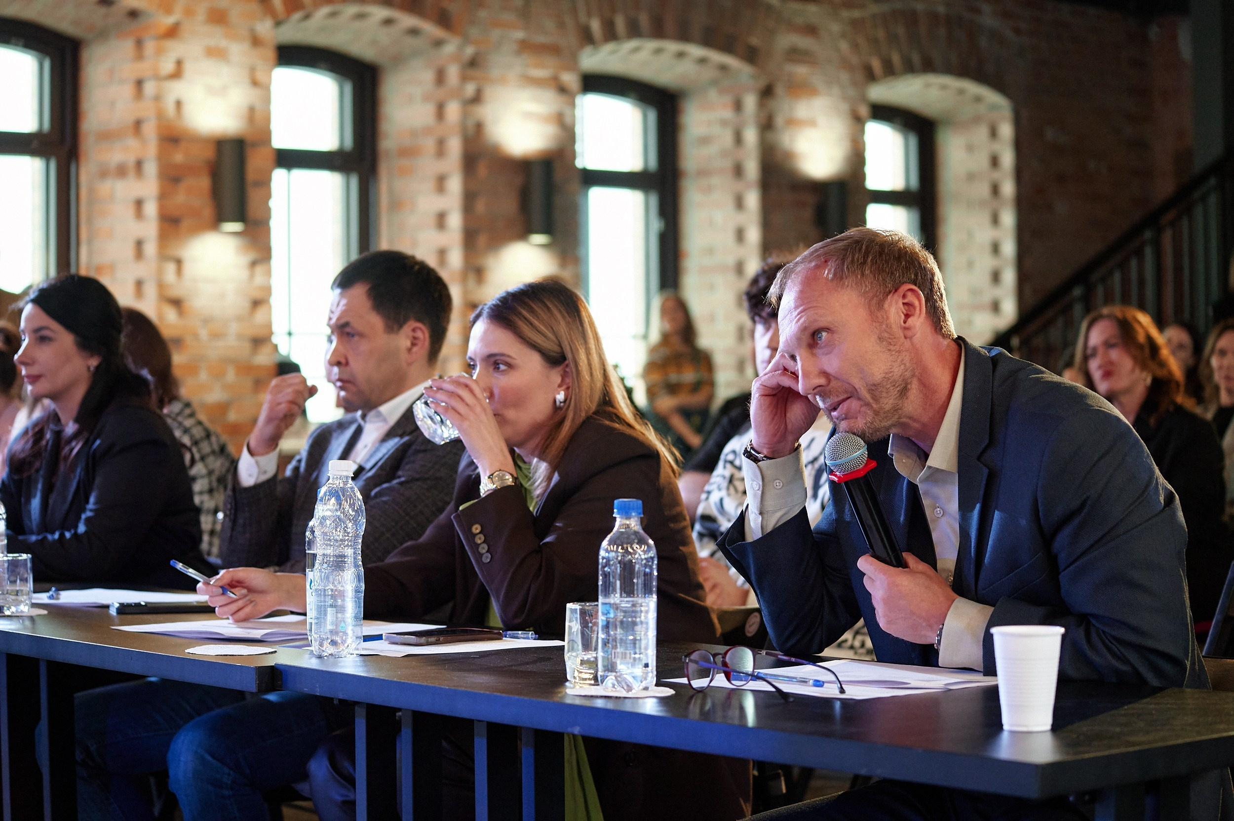 Битва экспертов в «Конторе пароходства». Фотограф Дмитрий Пименов