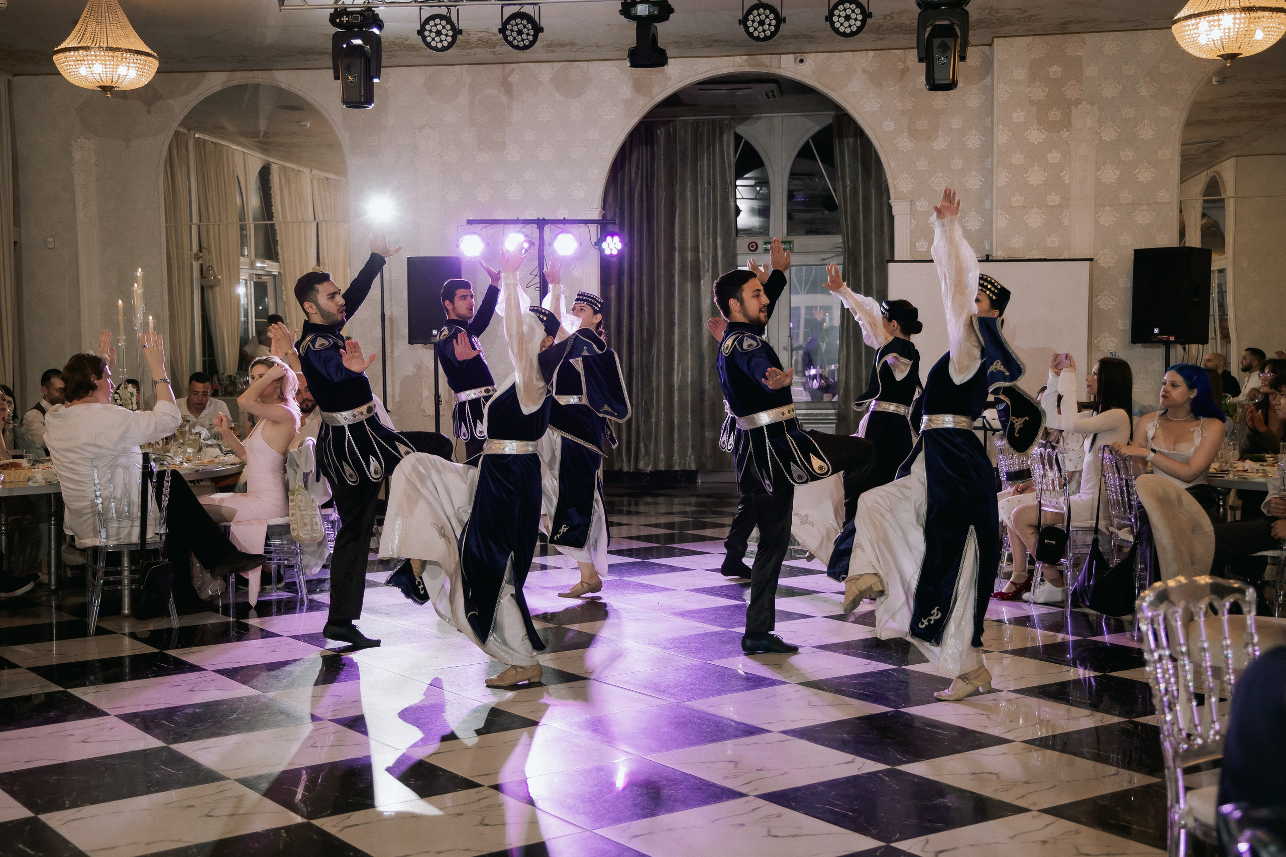 Свадебный день Лины и Роберта. Свадебная фотография. Арина Рубах