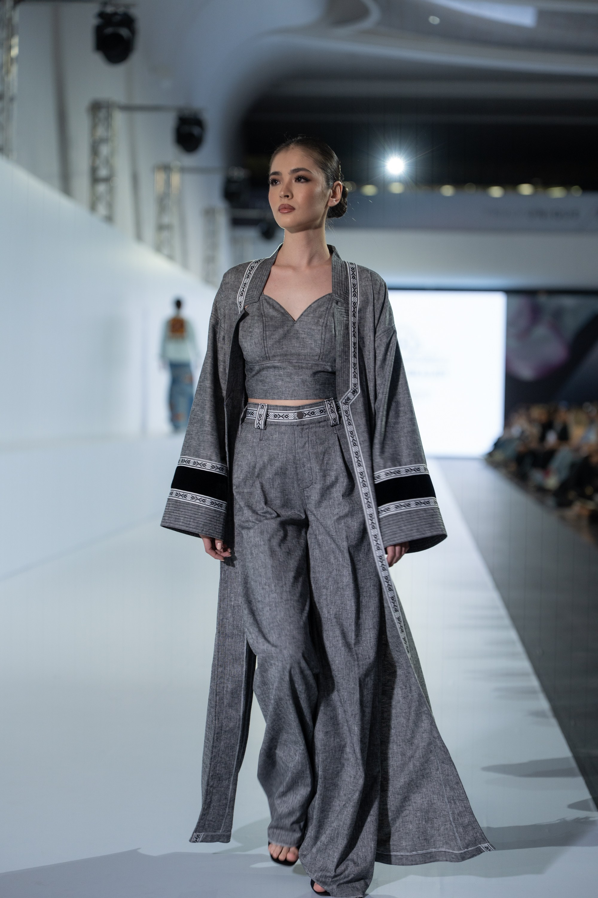 Umed Kuchkaliev. Сайт Алматинского НЮ АРТ, будуар и фэшн фотографа Дениса Карпенко