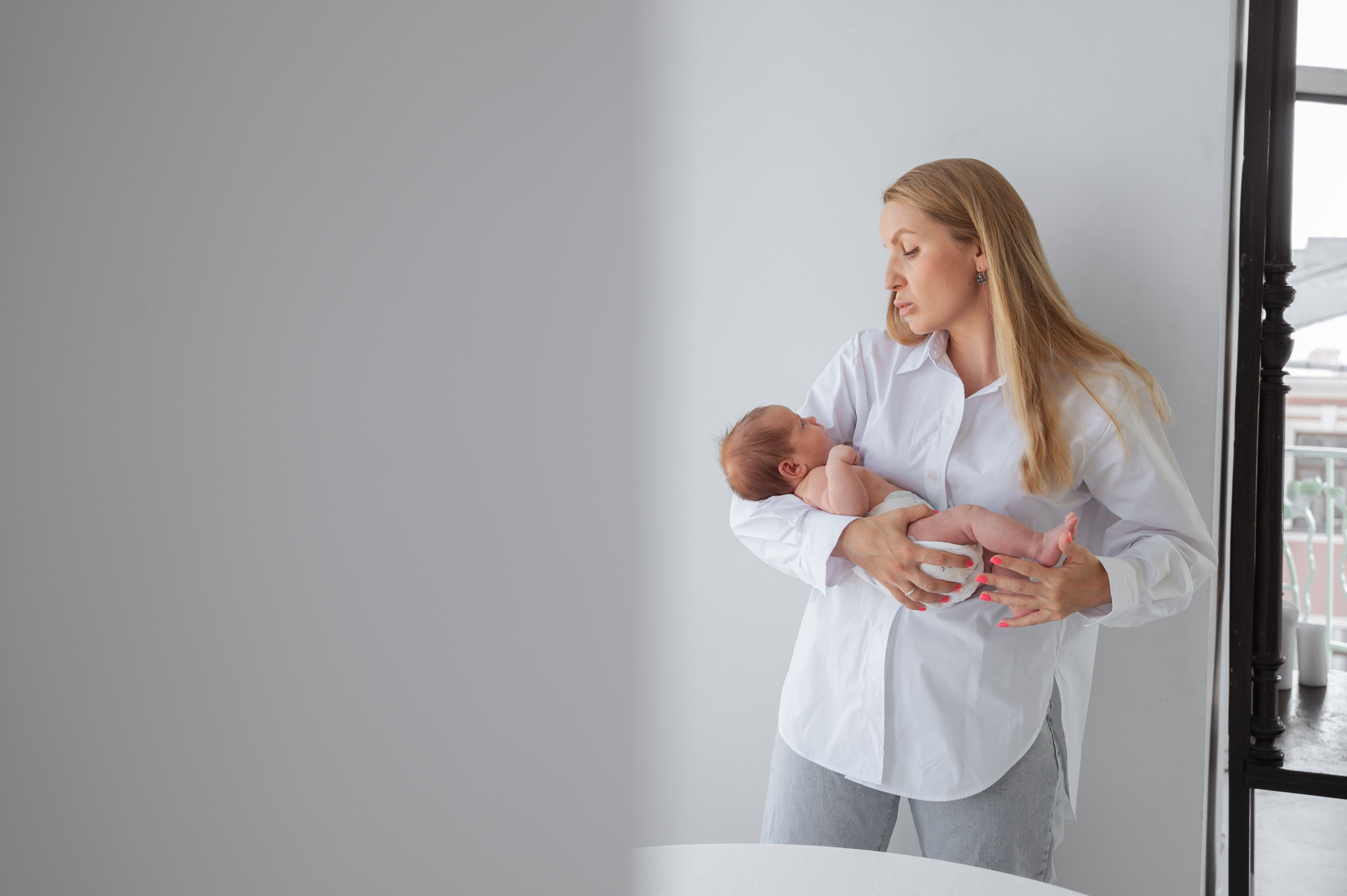 Наталья. Профессиональный фотограф беременности в СПБ. Стильные фотосессии беременности в стиле минимализм и классическая фотография