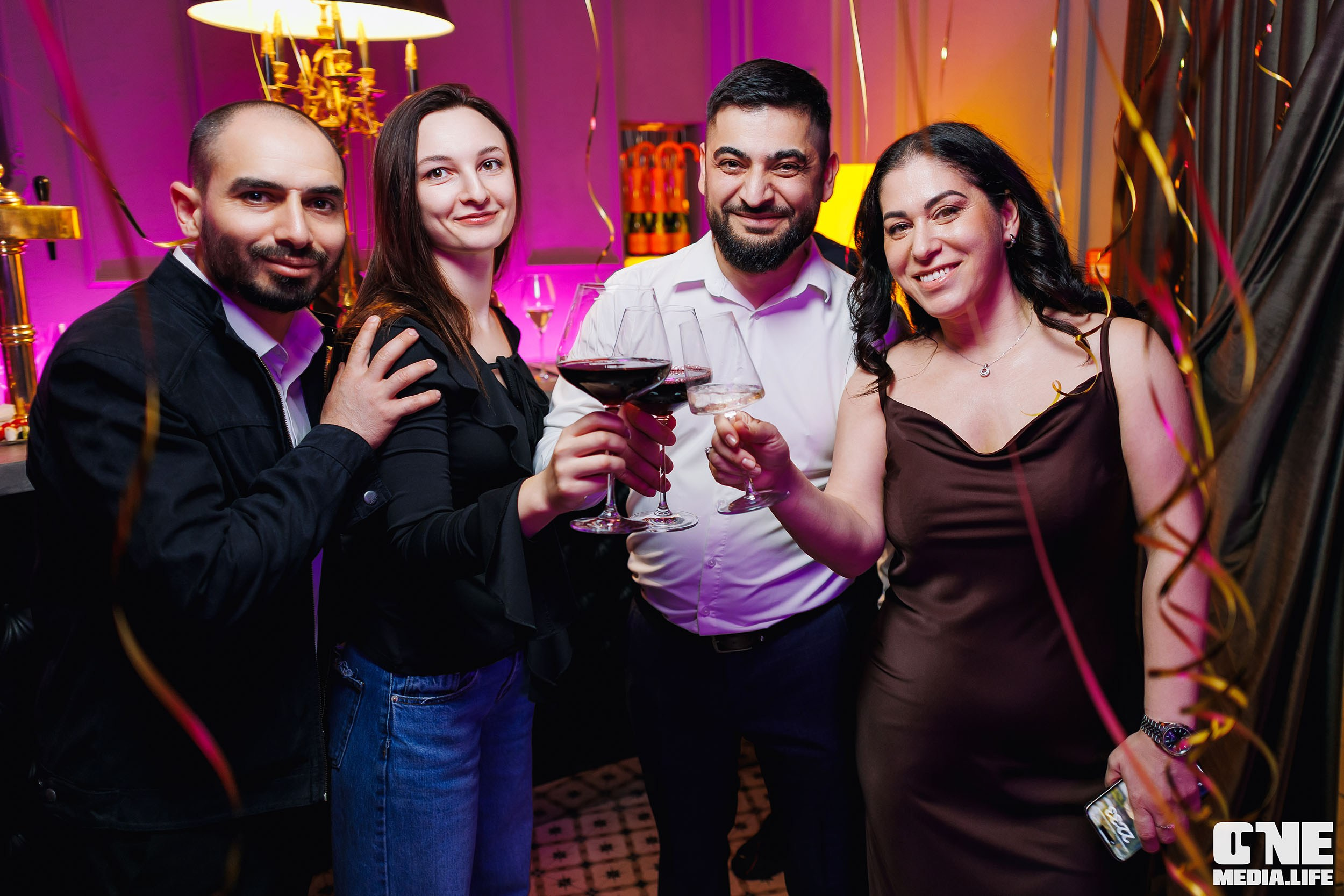 Фоторепортаж из караоке-клуба Белгравия. One Media Life: фоторепортажи, фотоотчеты с мероприятий и заведений