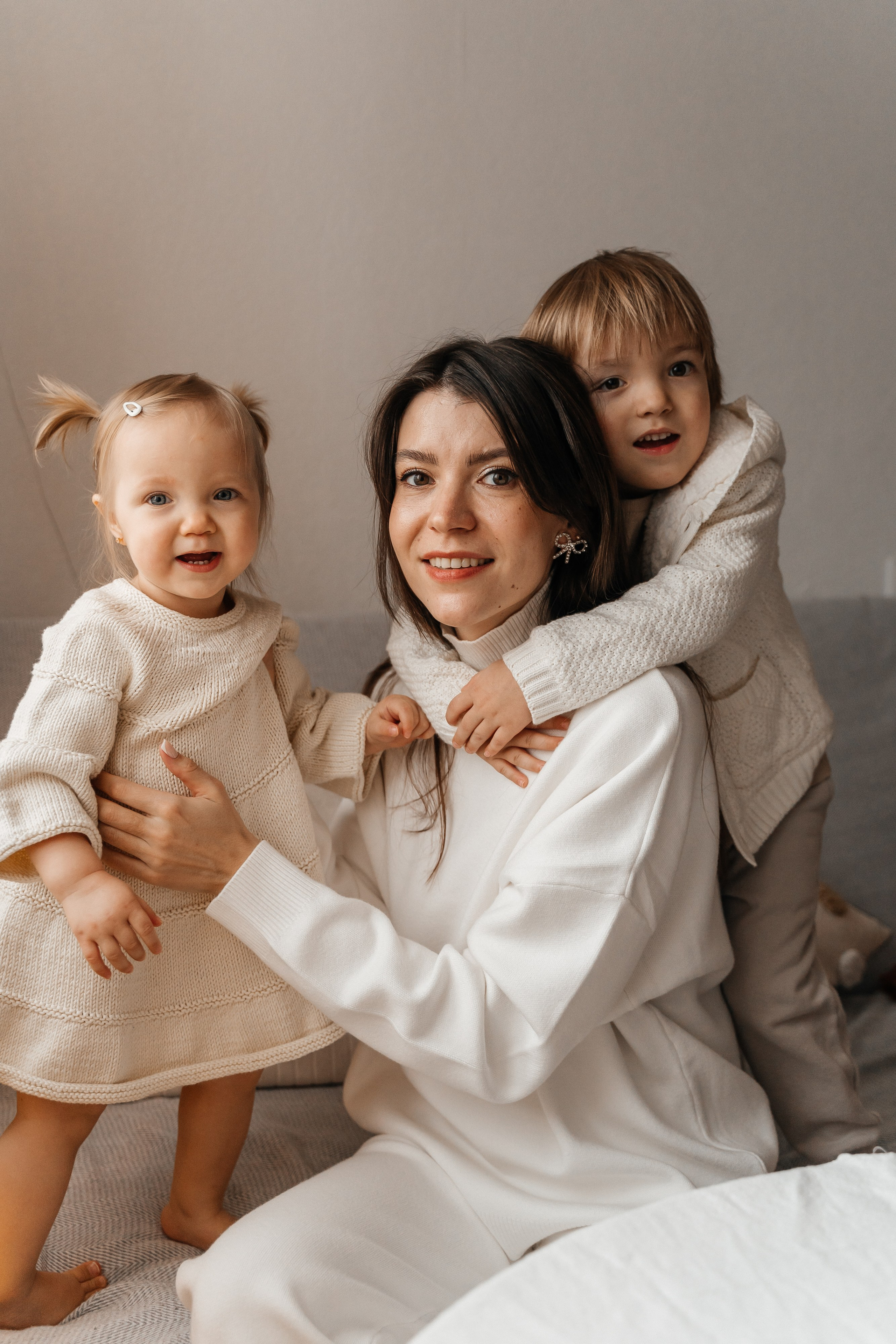 Саша, Женя, Лёва и Марта. Волик Мария