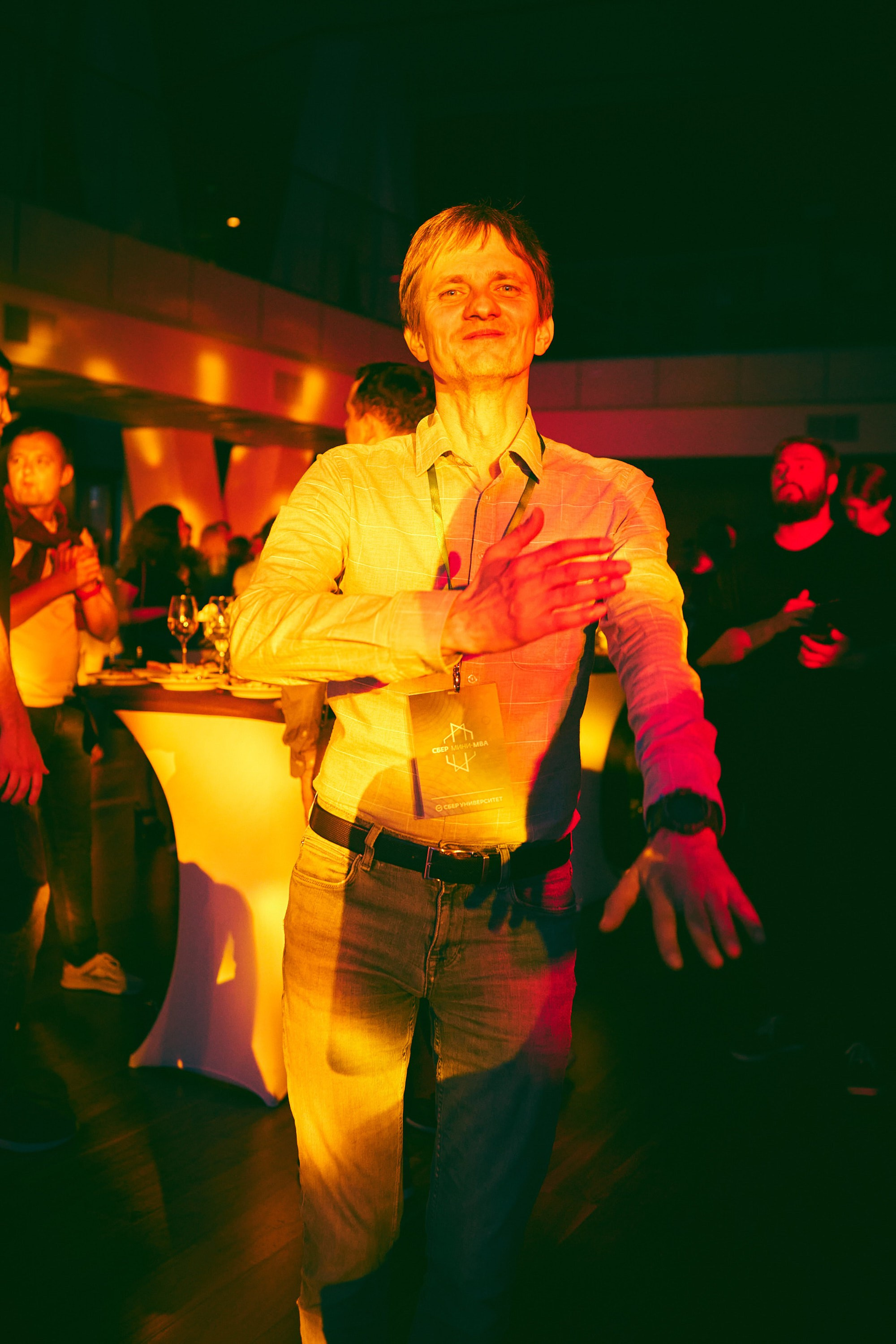 Фотограф на конференции СберУниверситет — репортажная съёмка делового мероприятия. Репортажный фотограф в Москве — Дмитрий Тарасов | Съёмка мероприятий, концертов, корпоративов