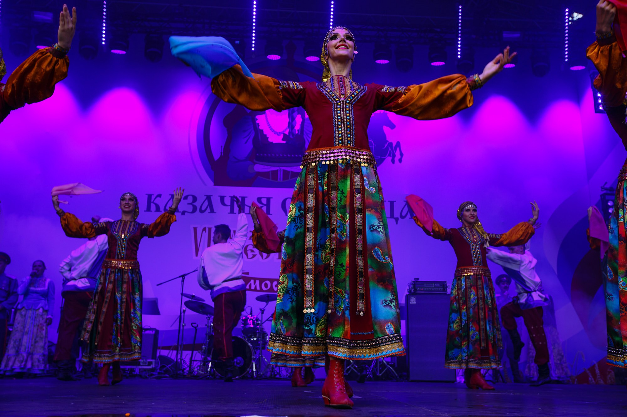 Фотограф на фестивале «Казачья станица» — культурное событие в Москве. Репортажный фотограф в Москве — Дмитрий Тарасов | Съёмка мероприятий, концертов, корпоративов