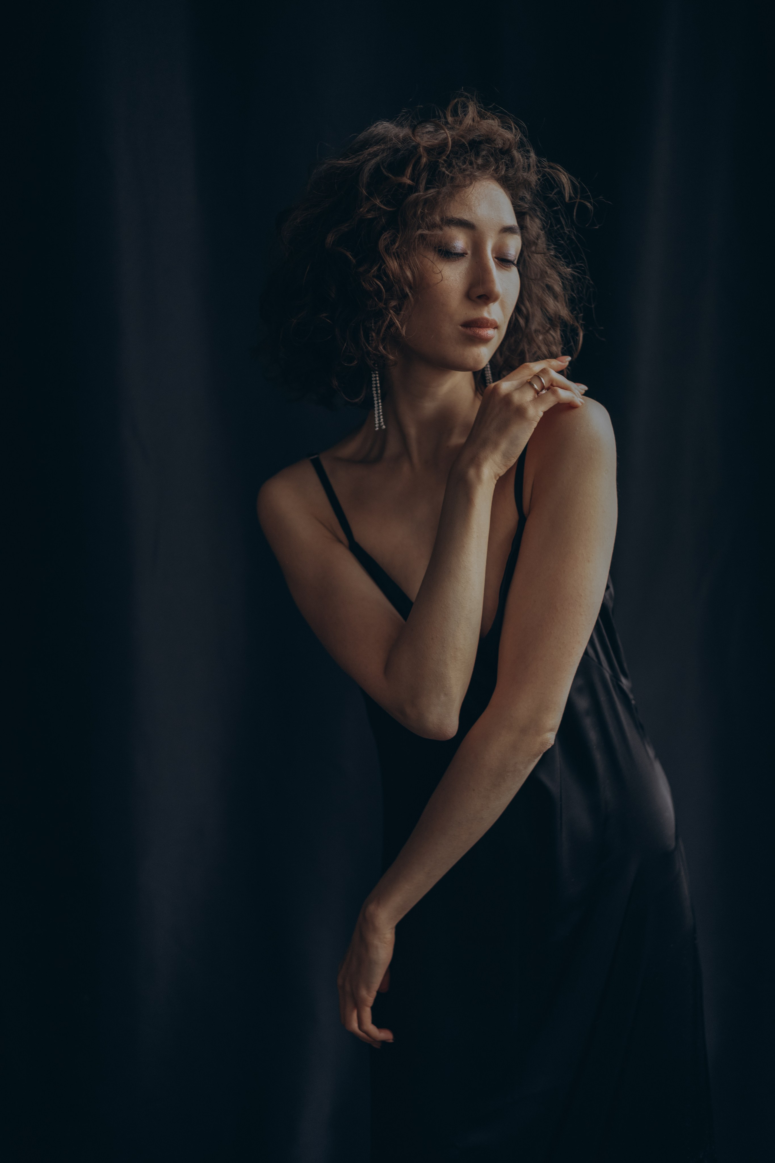 Съемка в студии для Оксаны. Привет! Меня зовут Эльвира, я фотограф в Екатеринбурге