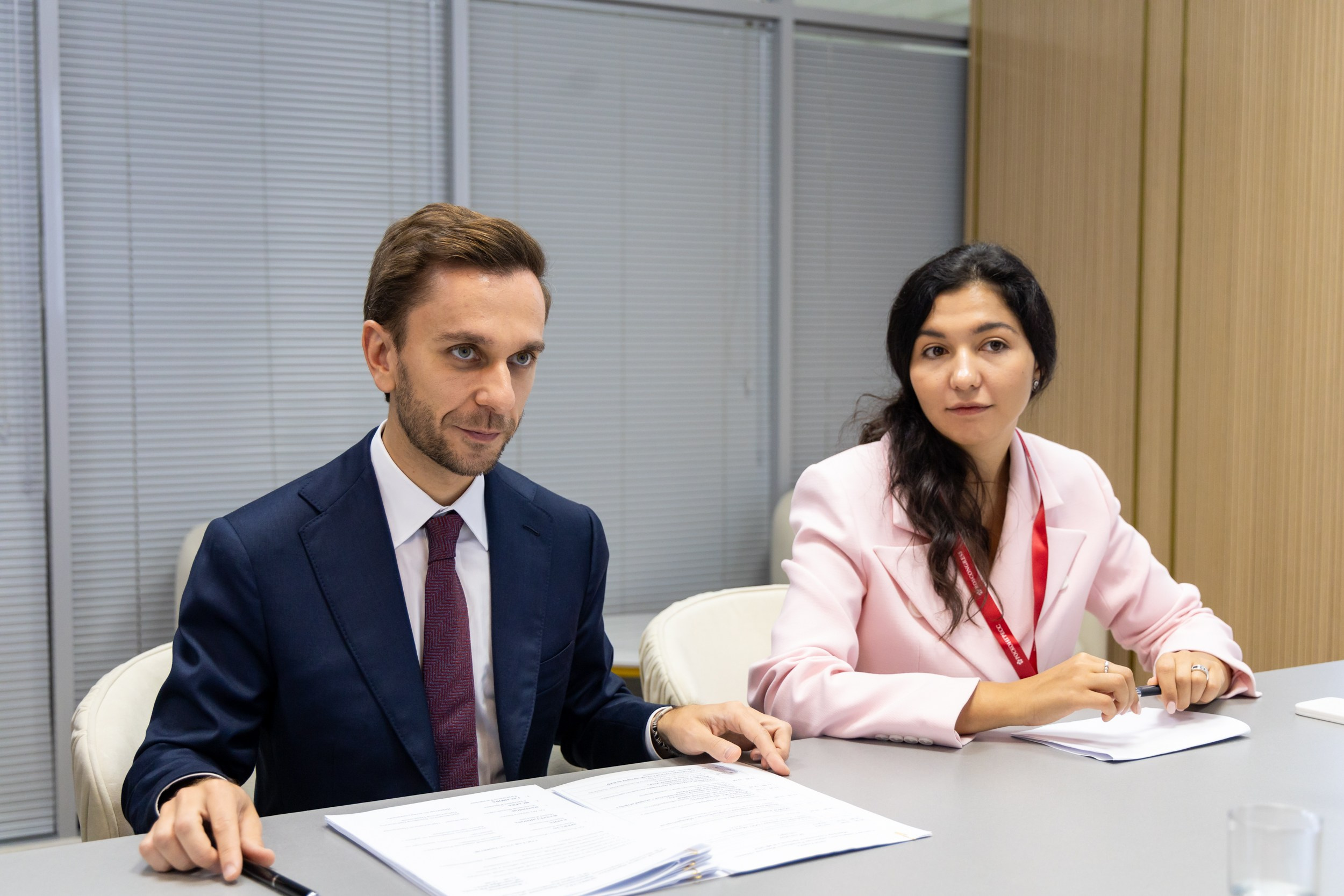 Почта банк. Репортажный и студийный фотограф во Владивостоке Дударева Софья