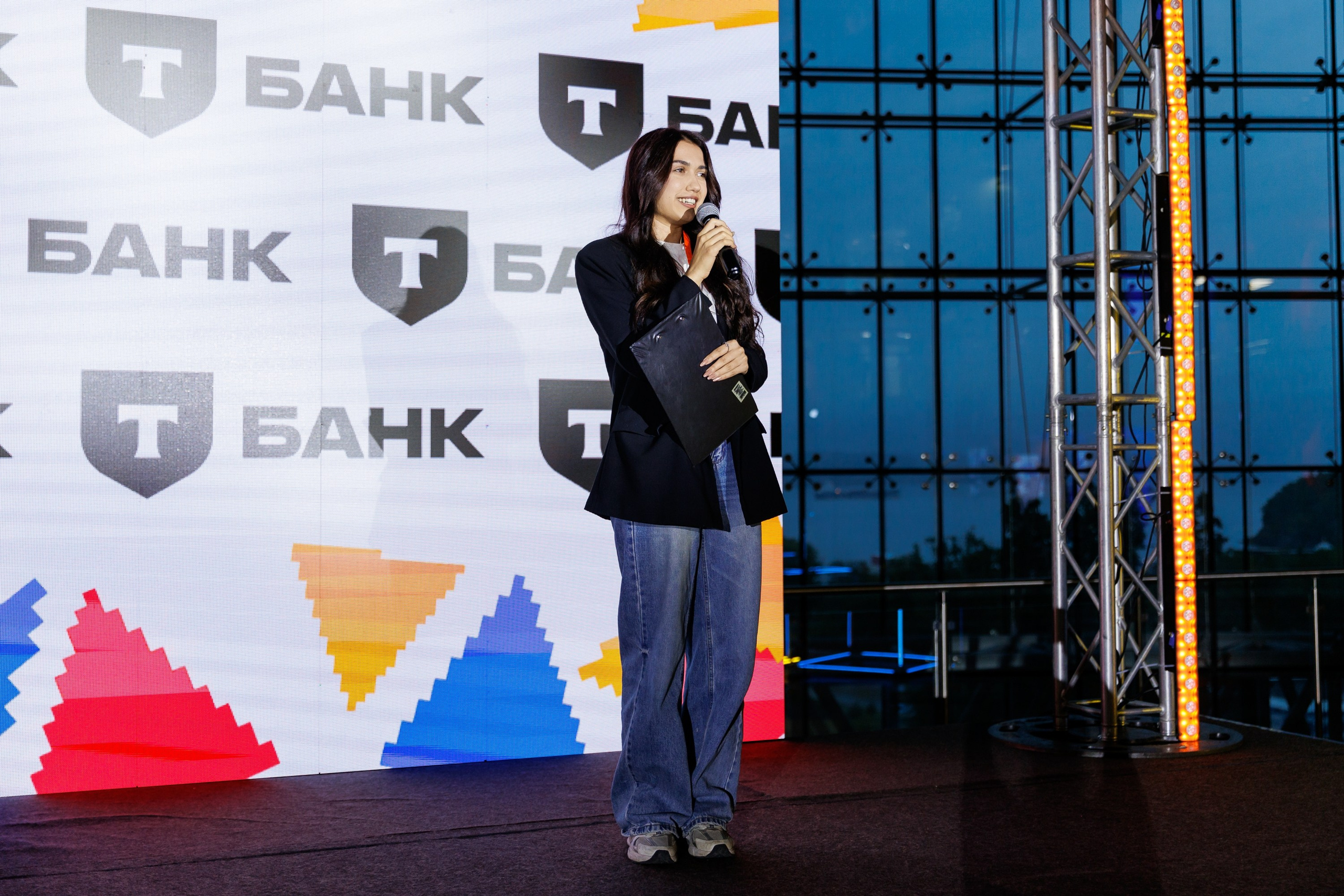 Code work challenge. Репортажный и студийный фотограф во Владивостоке Дударева Софья