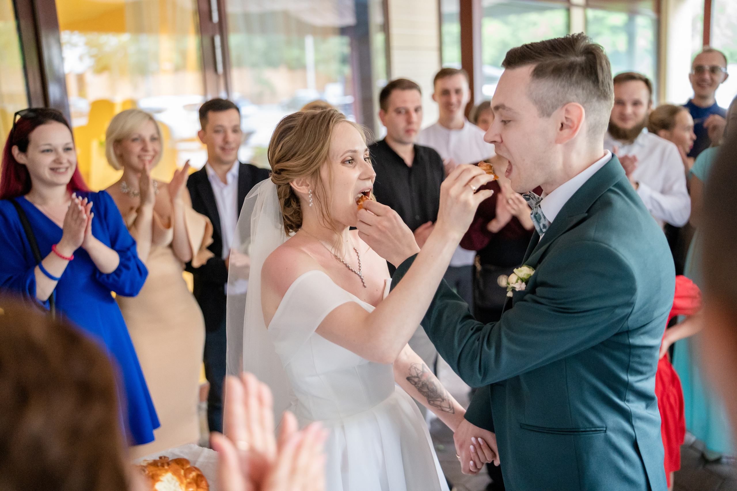 Настя и Кирилл. День свадьбы. Репортажный и интерьерный фотограф Александра Солдатова