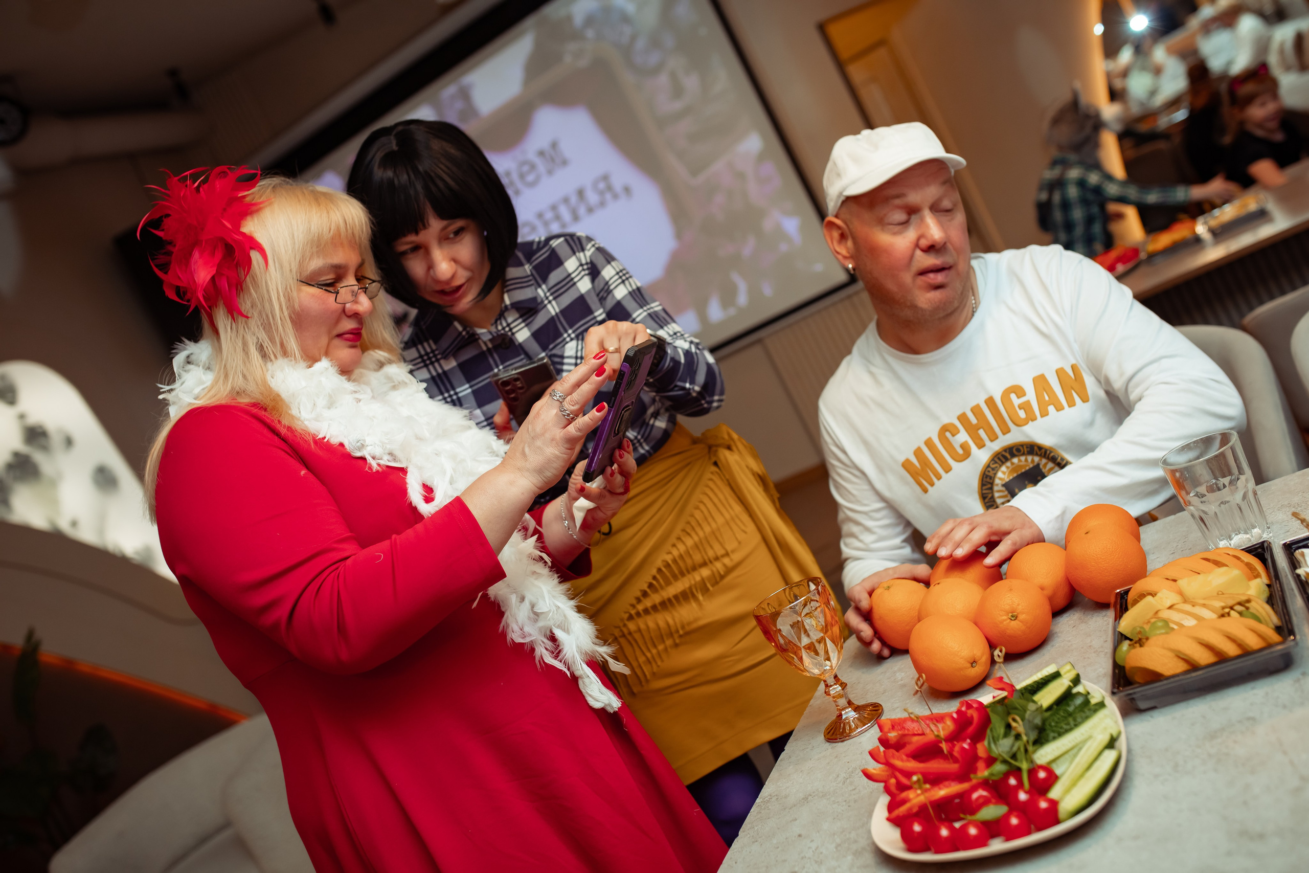 Юбилей Анны в стиле Гайдая. Семейный и детский фотограф в Москве Дорогова Екатерина