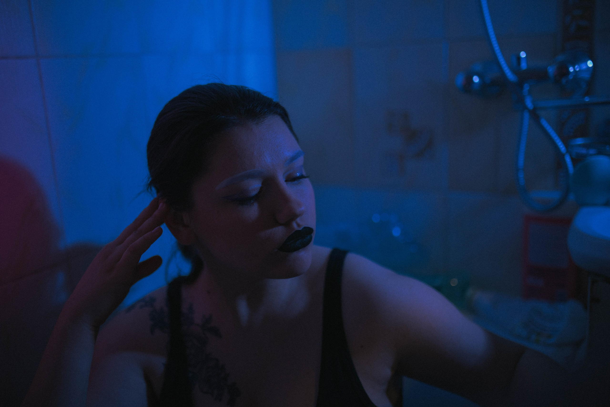 Автопортреты. Пластик. Фотограф София Комкина