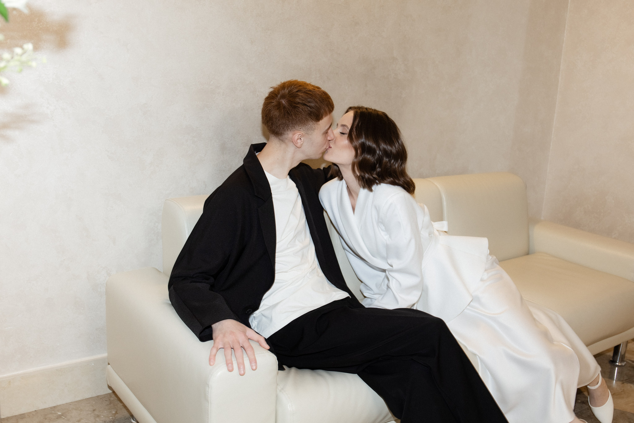 V | A. Свадебный и портретный фотограф в Новосибирске Любовь Исакова