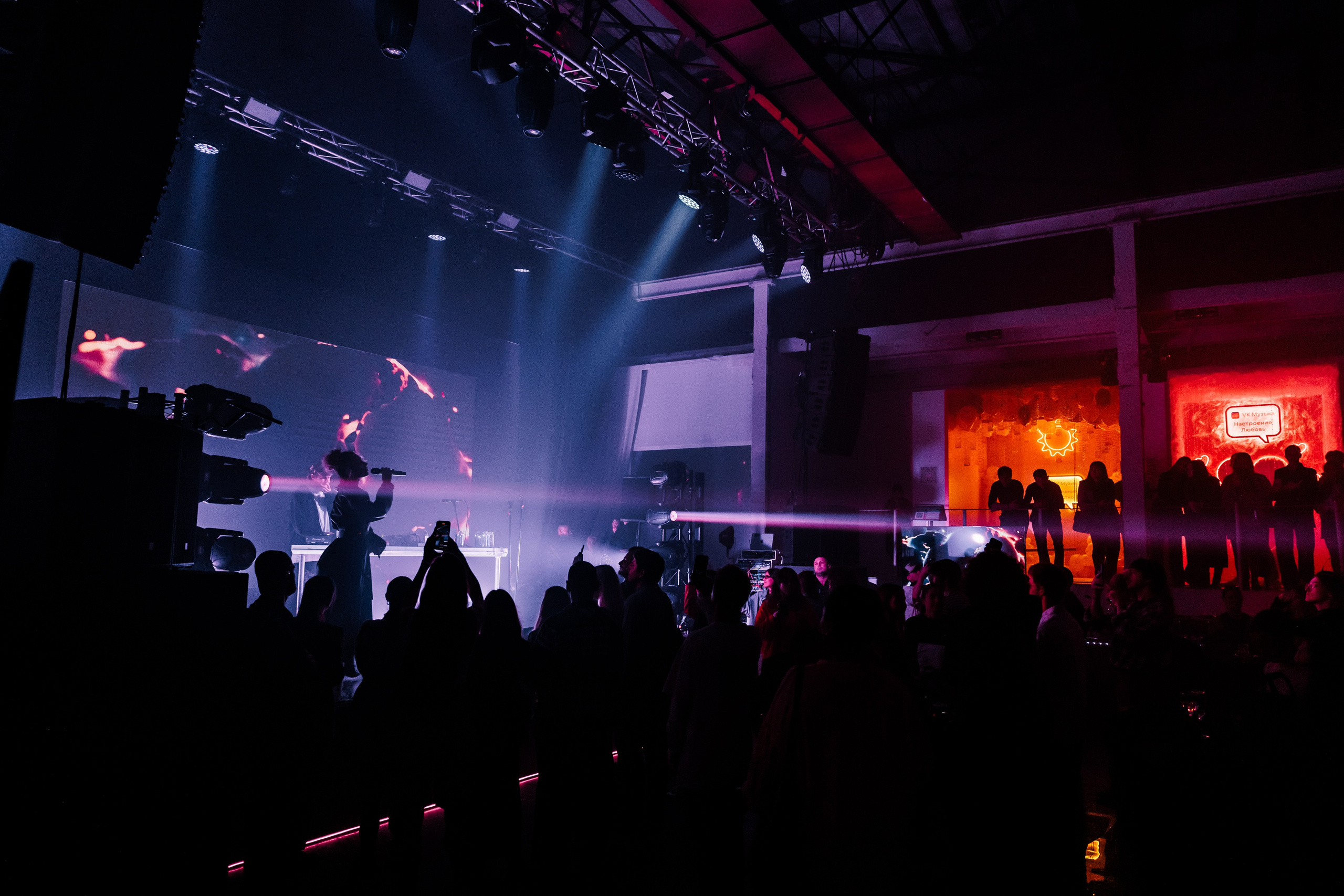 VK МУЗЫКА. Фотограф в Москве Алексей Виноградов